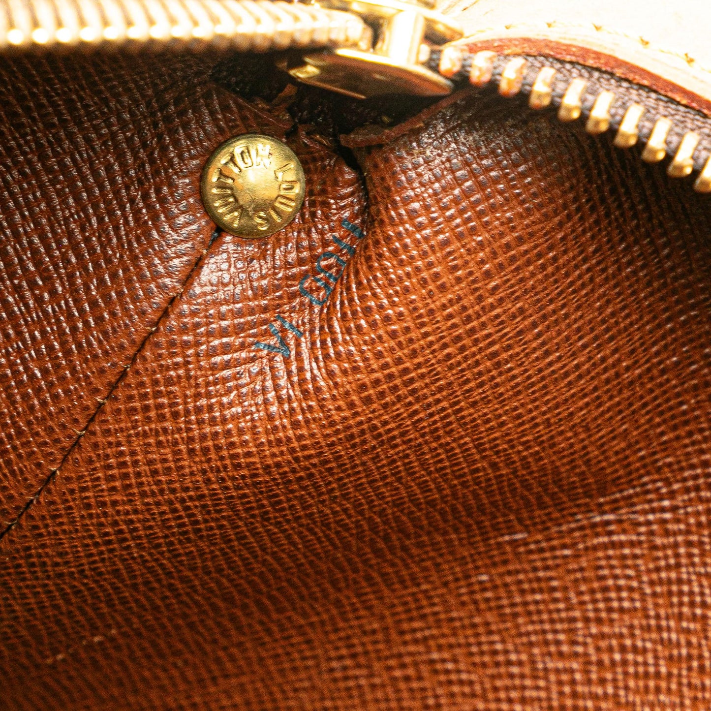 Louis Vuitton Monogram Drouot (SHG-X8Lj8F)