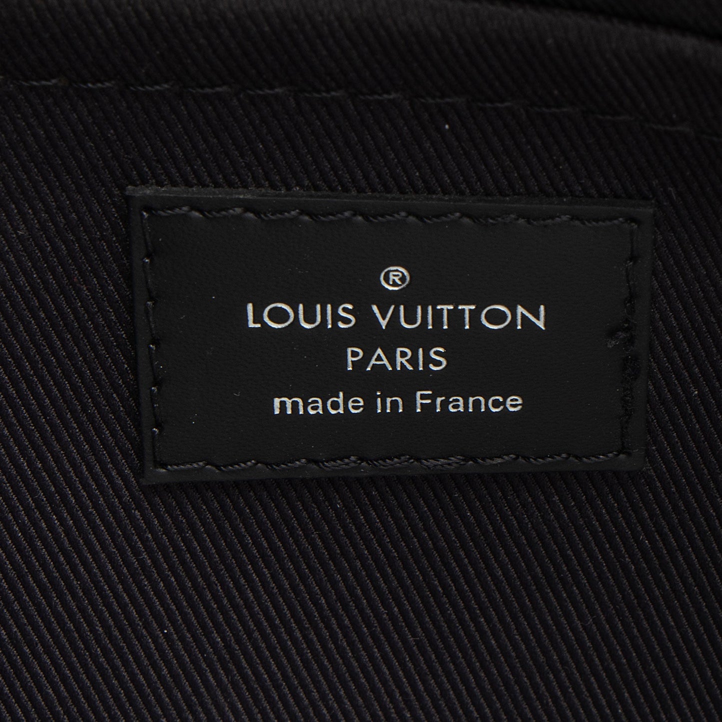 Louis Vuitton Monogram Eclipse Discovery GM Pochette