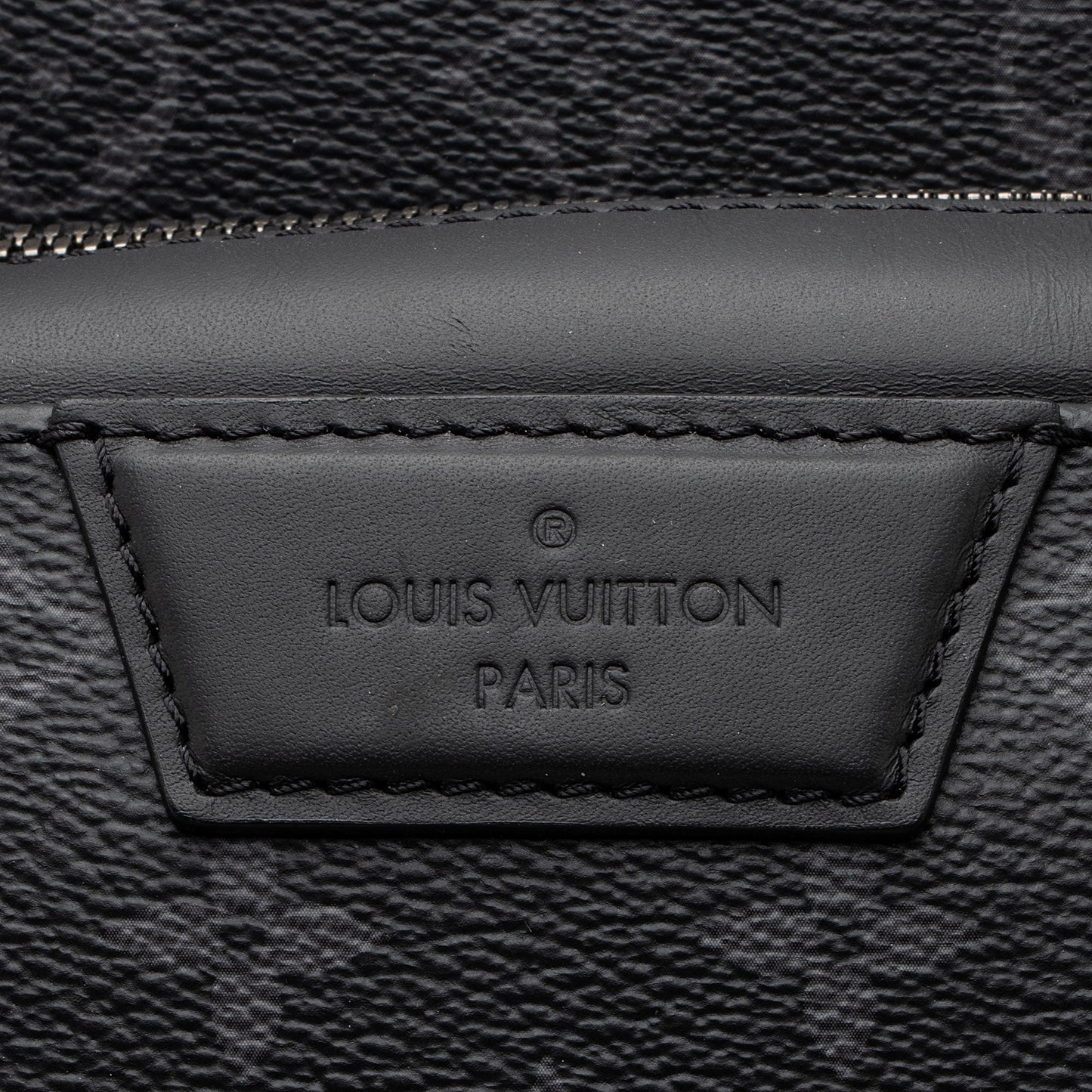 Louis Vuitton Monogram Eclipse Discovery PM Backpack (SHF-fMB1cP)