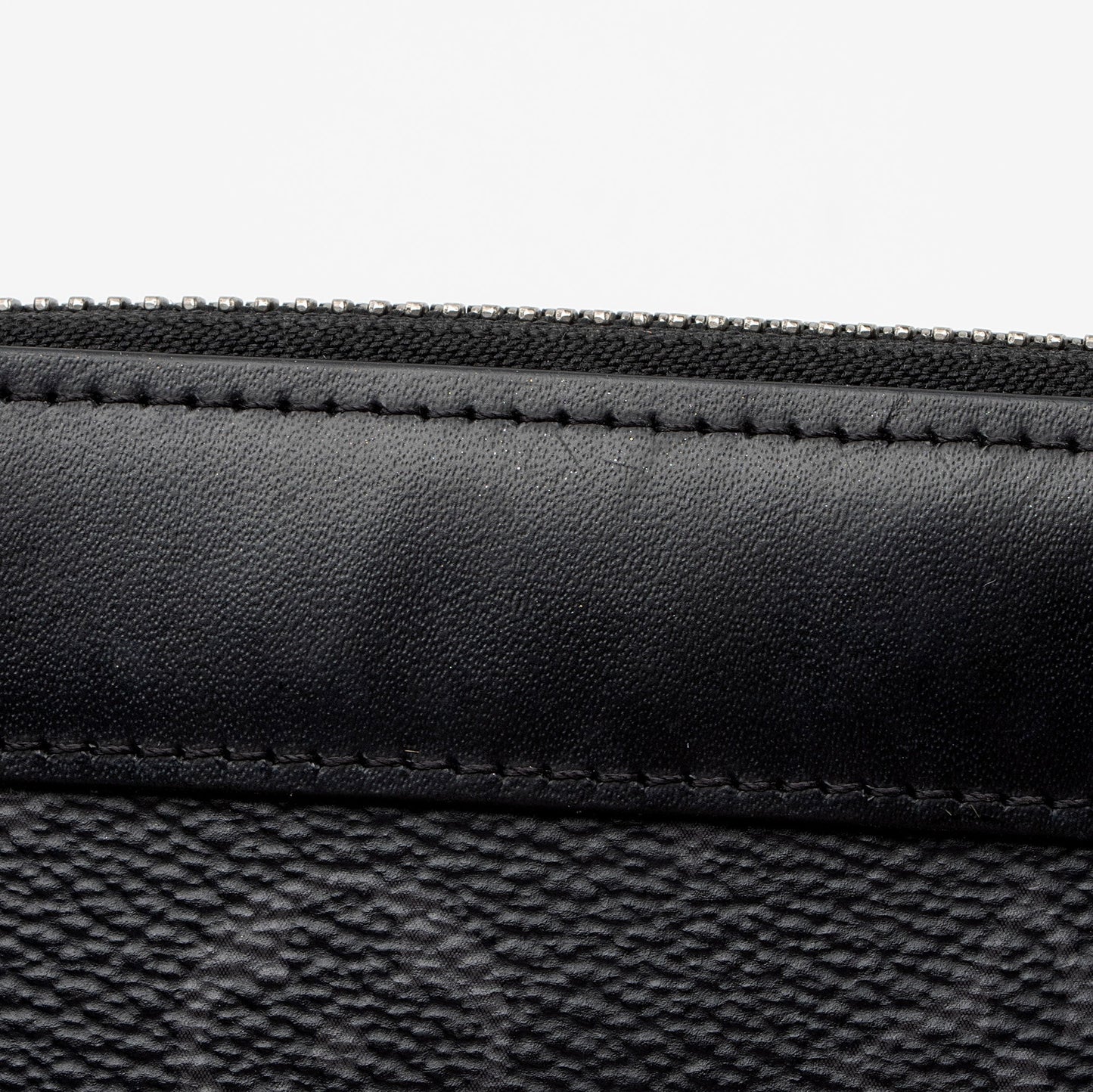 Louis Vuitton Monogram Eclipse Discovery PM Pochette (SHF-ZnpcOA)
