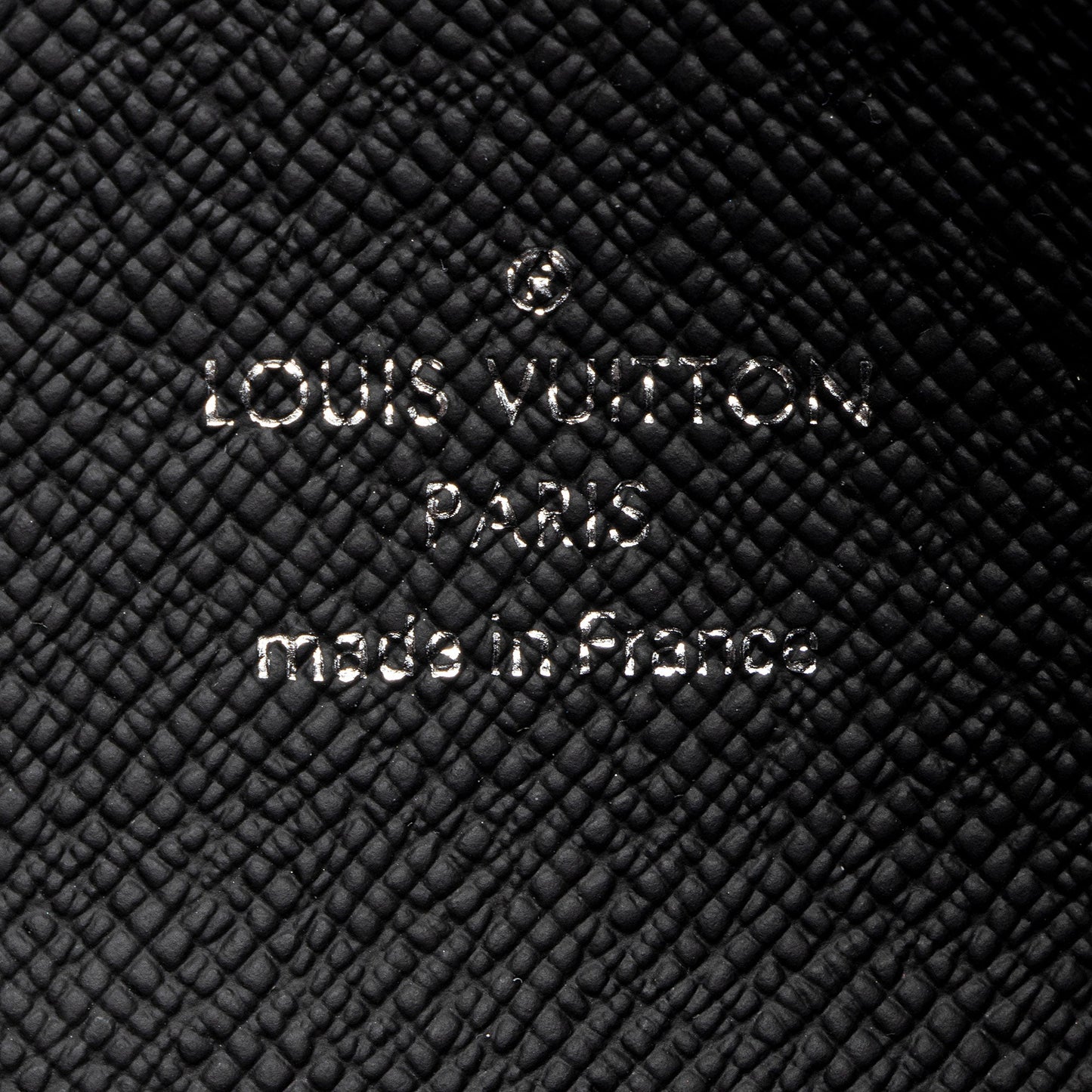 Louis Vuitton Monogram Eclipse Discovery PM Pochette (SHF-ZnpcOA)
