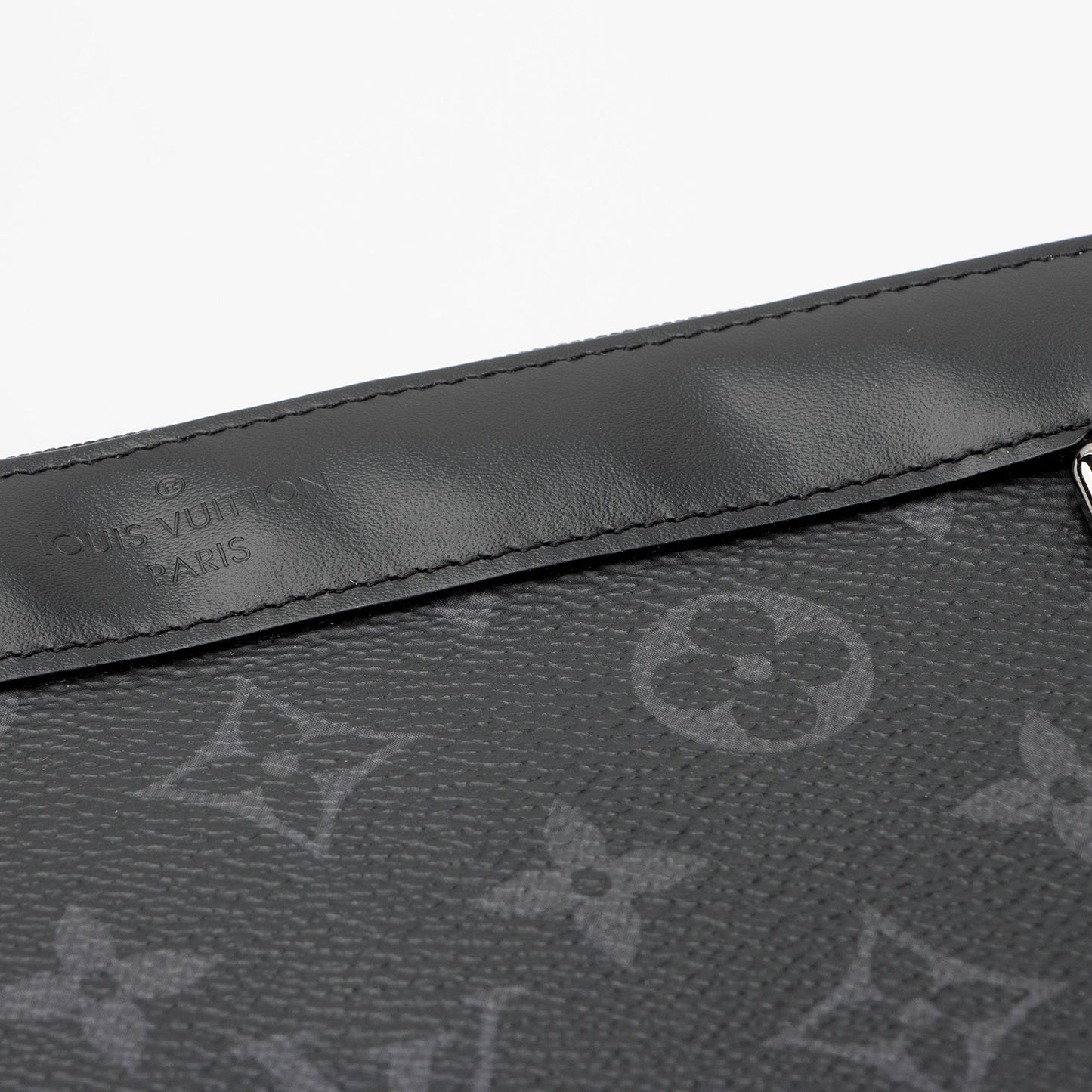 Louis Vuitton Monogram Eclipse Discovery PM Pochette