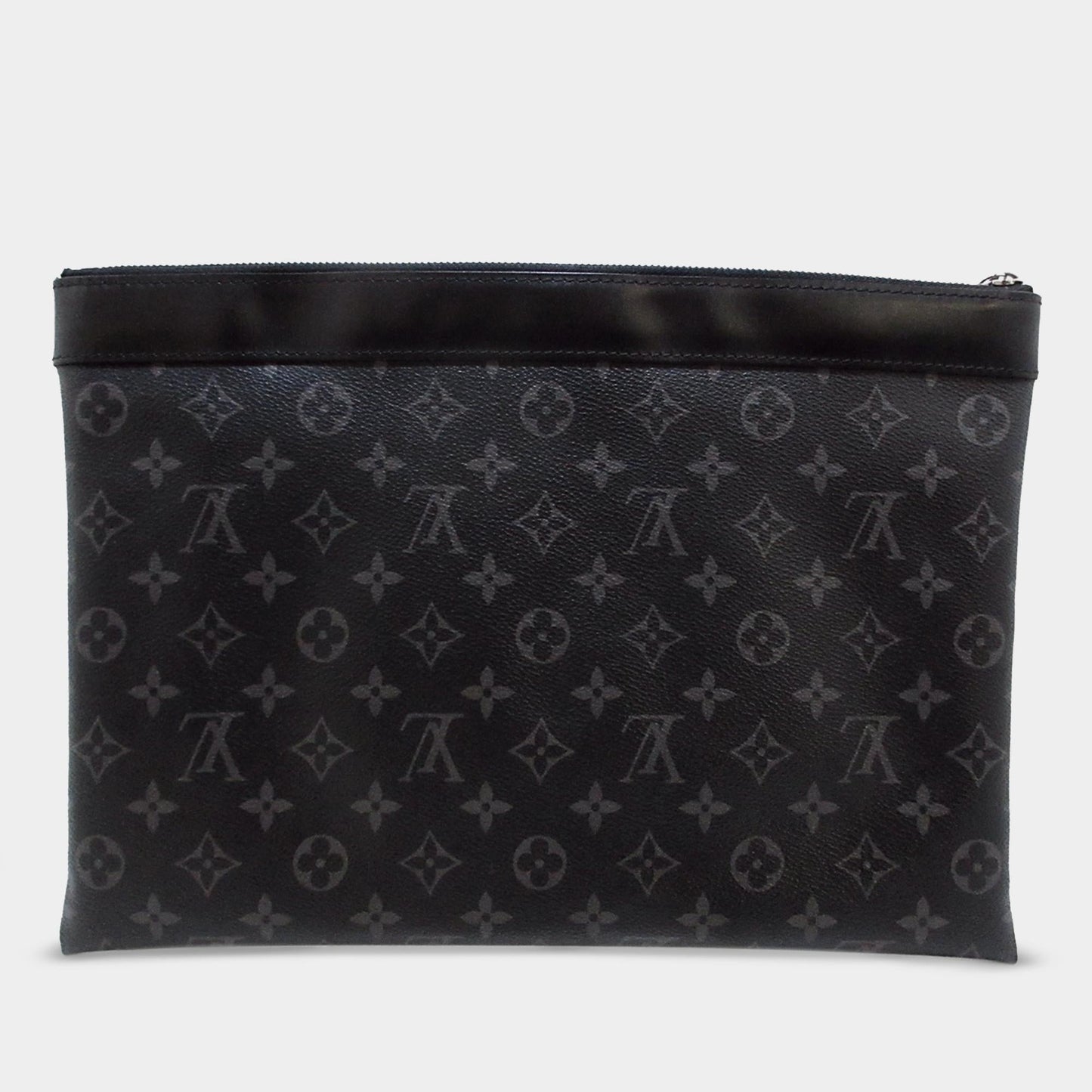 Louis Vuitton Monogram Eclipse Discovery Pochette GM (SHG-jm4vmb)