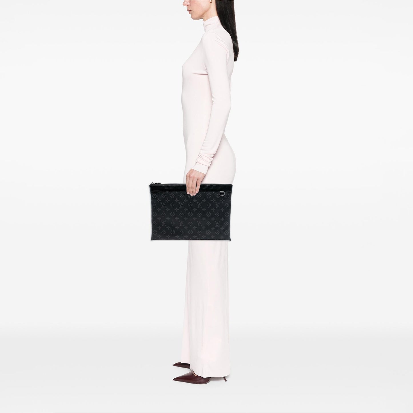Louis Vuitton Monogram Eclipse Discovery Pochette GM