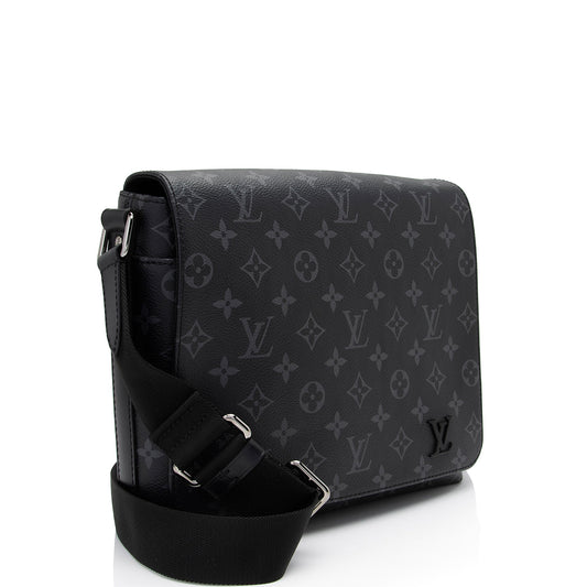 Louis Vuitton Monogram Eclipse District PM Messenger (SHF-vwUUWv)