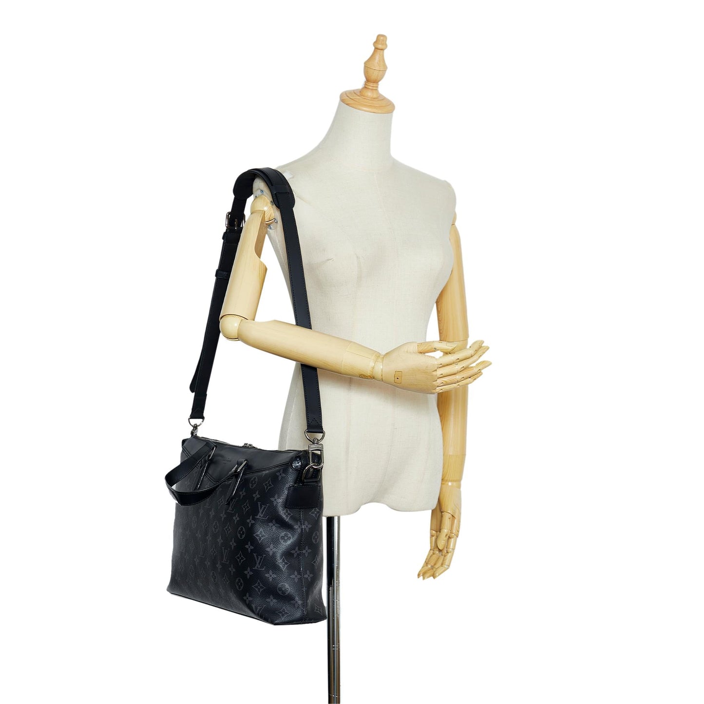 Louis Vuitton Monogram Eclipse Explorer (SHG-uvoKtn)