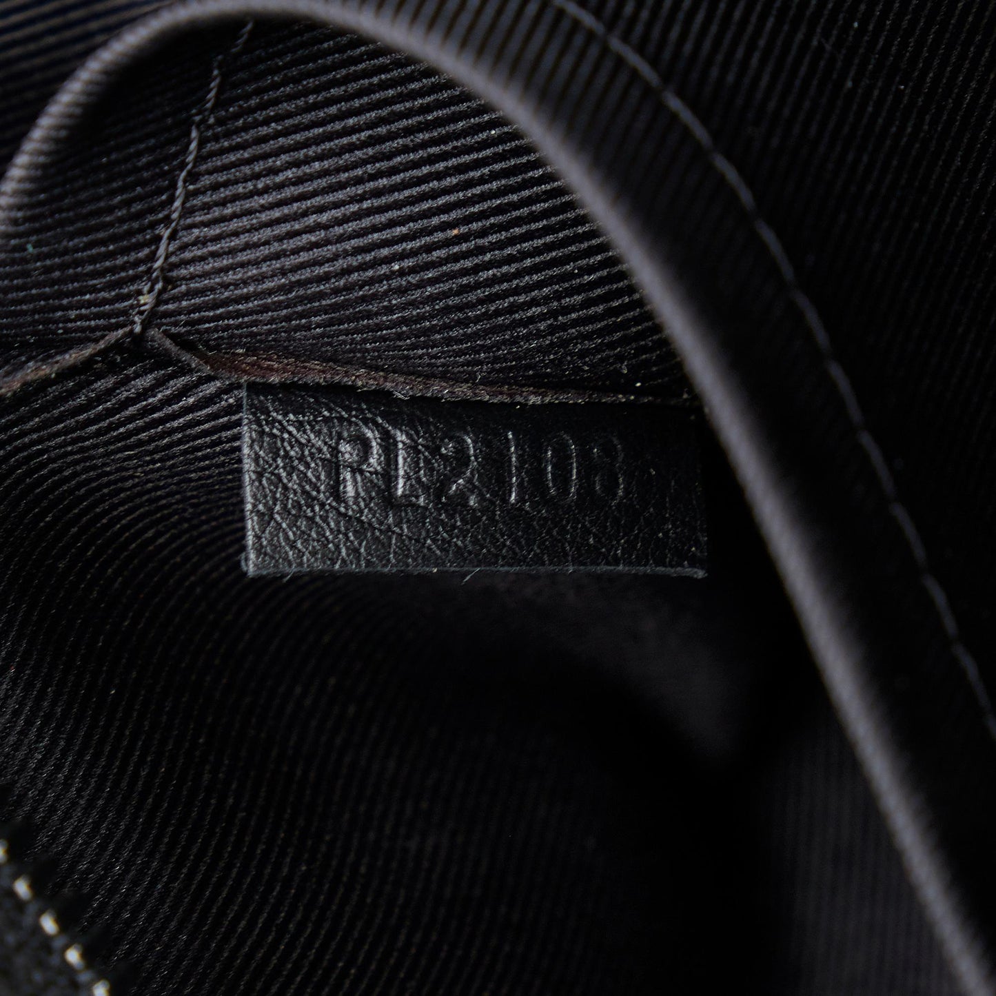 Louis Vuitton Monogram Eclipse Glaze Messenger (SHG-2Mtop6)