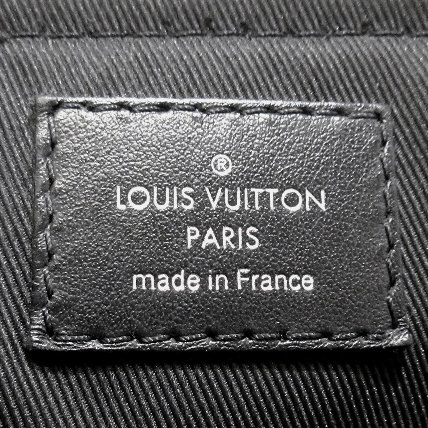 Louis Vuitton Monogram Eclipse Odyssey PM (SHG-ynhN5G)
