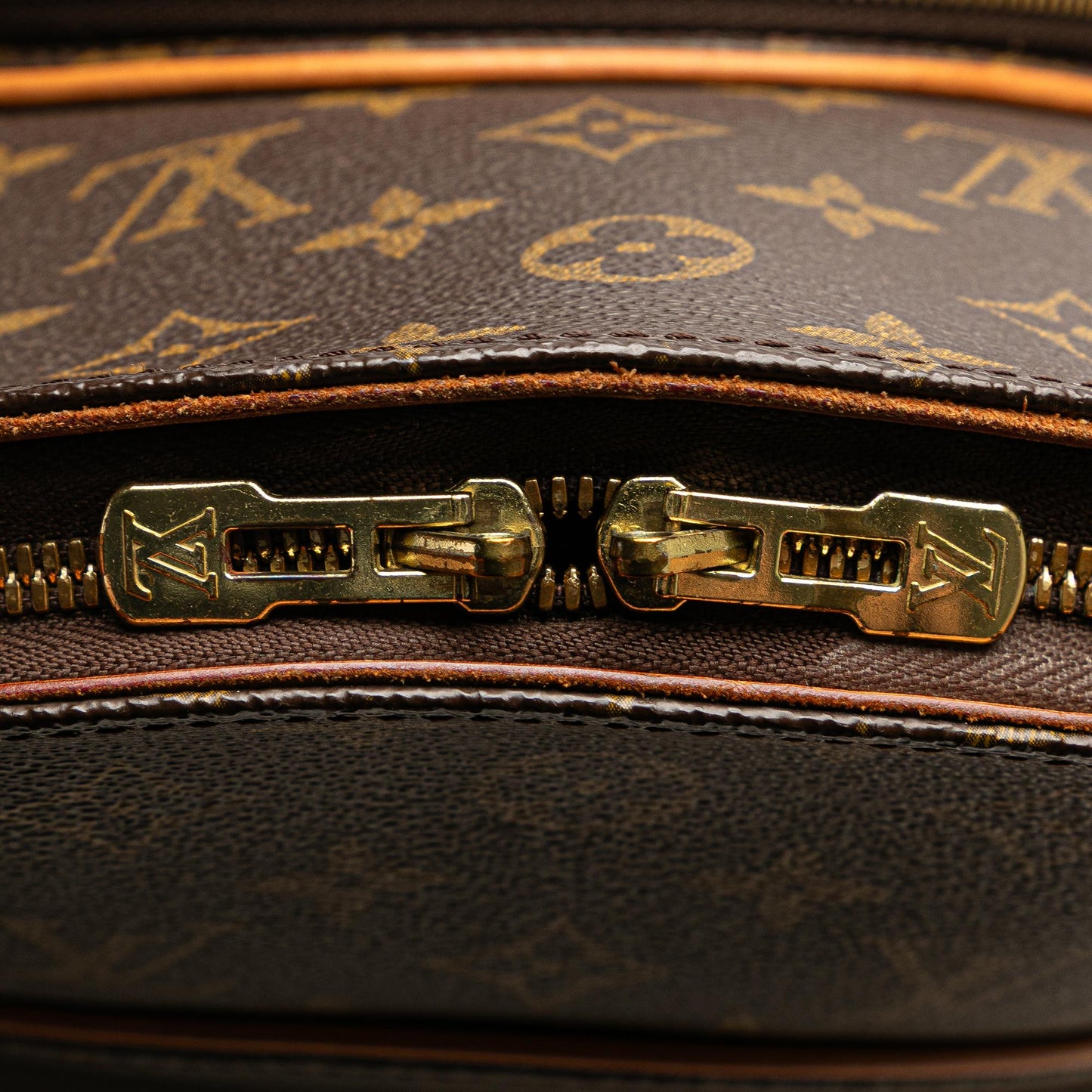 Louis Vuitton Monogram Ellipse GM Shopping Bag
