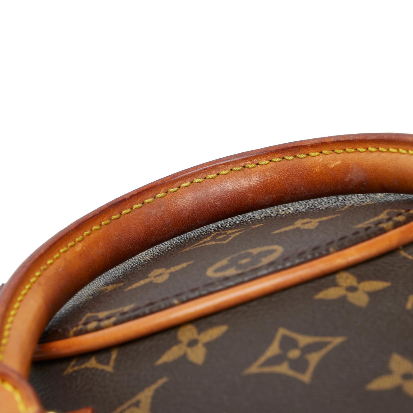 Louis Vuitton Monogram Ellipse PM (SHG-N9nqTk)