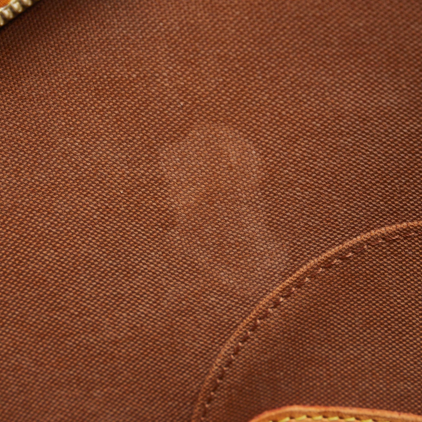 Louis Vuitton Monogram Ellipse PM (SHG-3USocs)