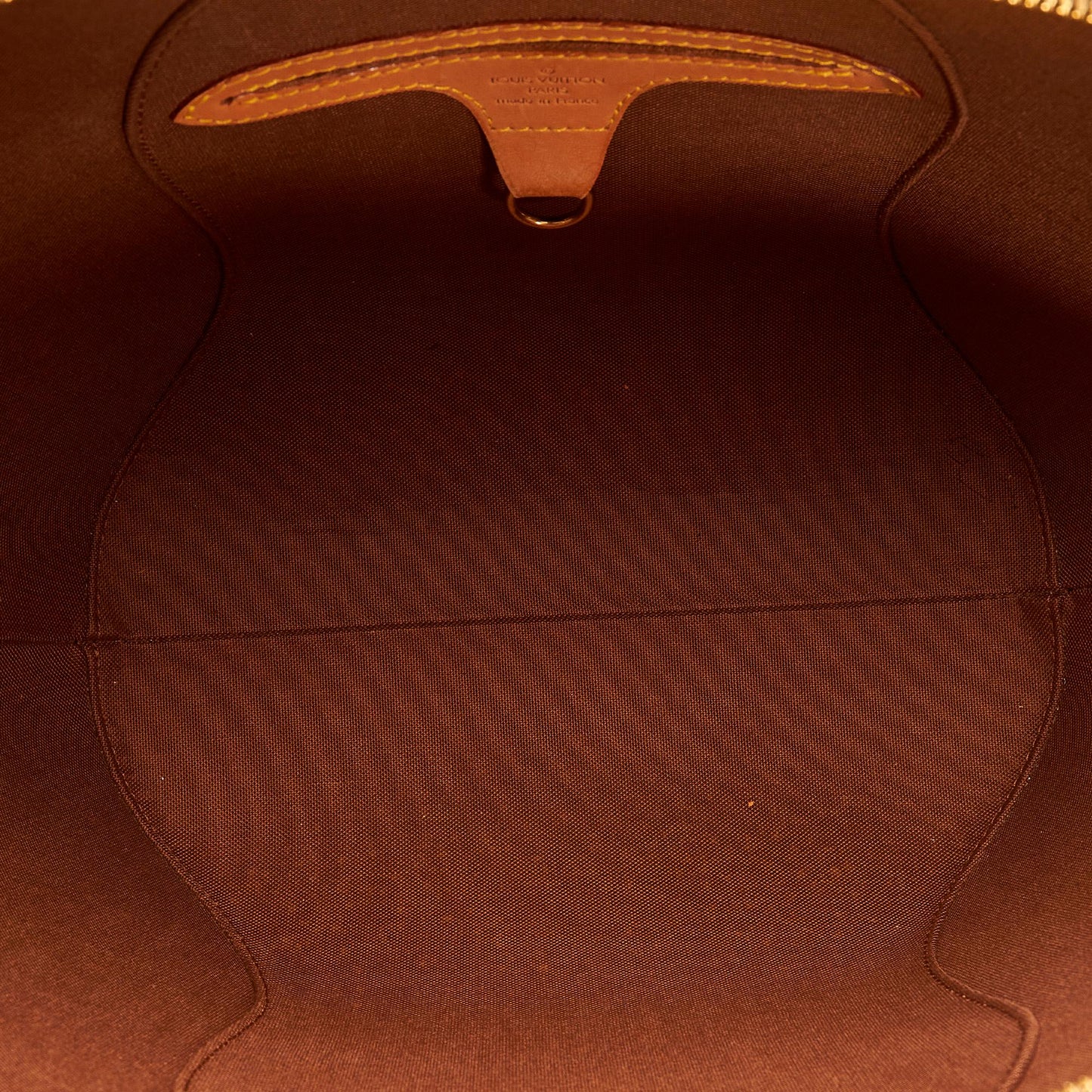 Louis Vuitton Monogram Ellipse PM (SHG-uaXpIO)