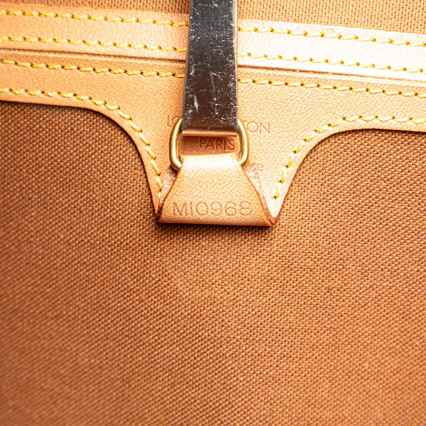 Louis Vuitton Monogram Ellipse PM (SHG-0B7jkc)