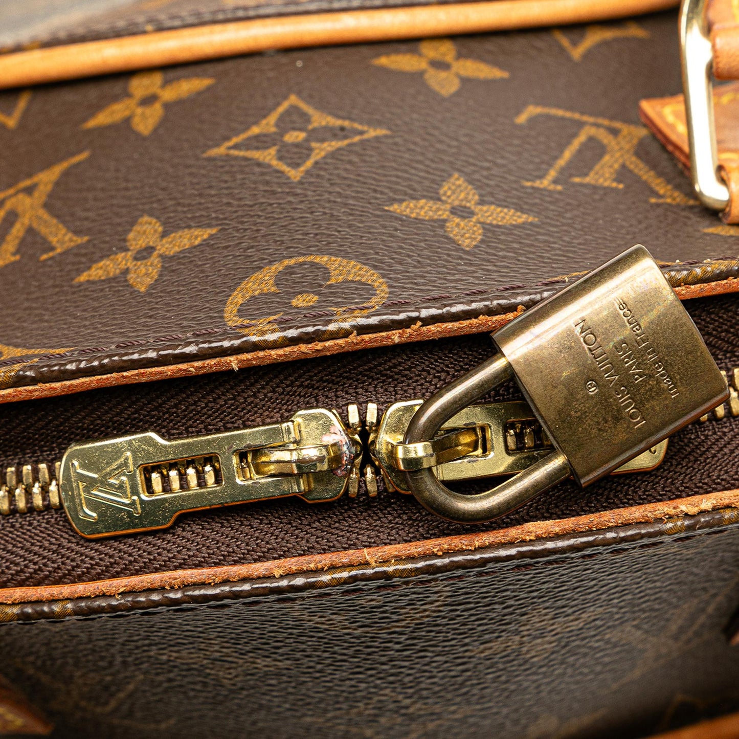 Louis Vuitton Monogram Ellipse PM