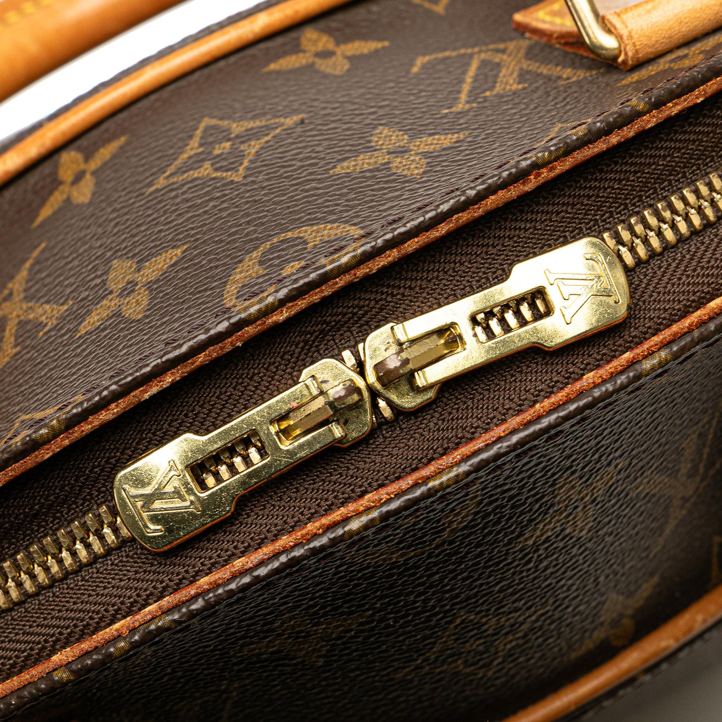 Louis Vuitton Monogram Ellipse PM