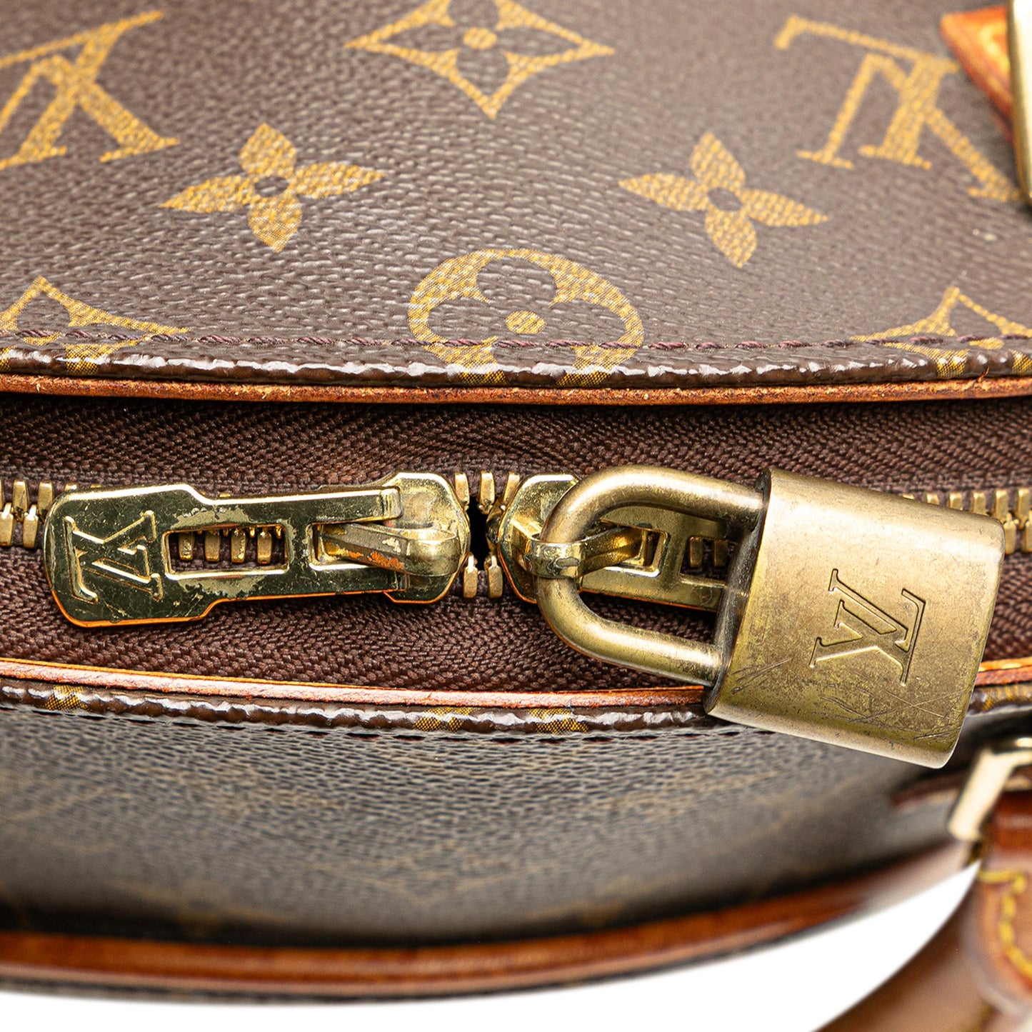 Louis Vuitton Monogram Ellipse PM