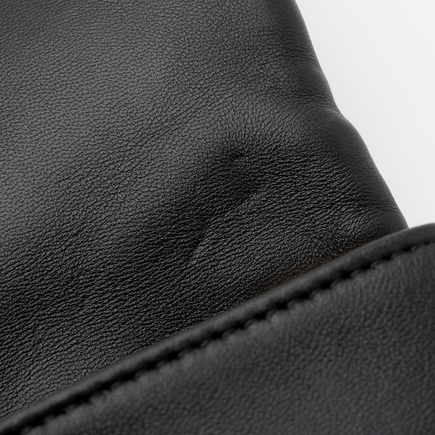 Louis Vuitton Monogram Embossed Lambskin Coussin Pochette (SHF-cmWPKU)