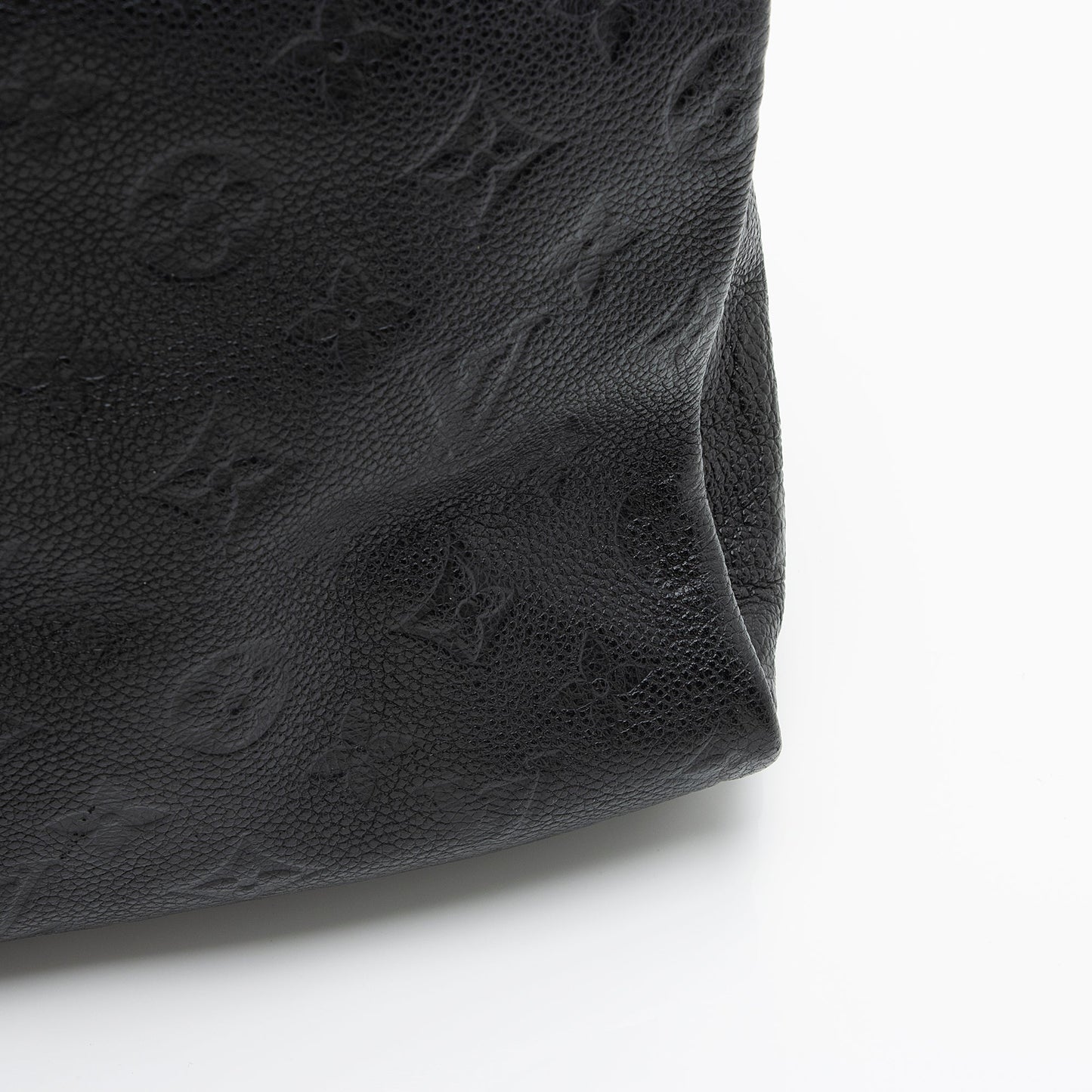 Louis Vuitton Monogram Empreinte Artsy MM Shoulder Bag (SHF-23692)