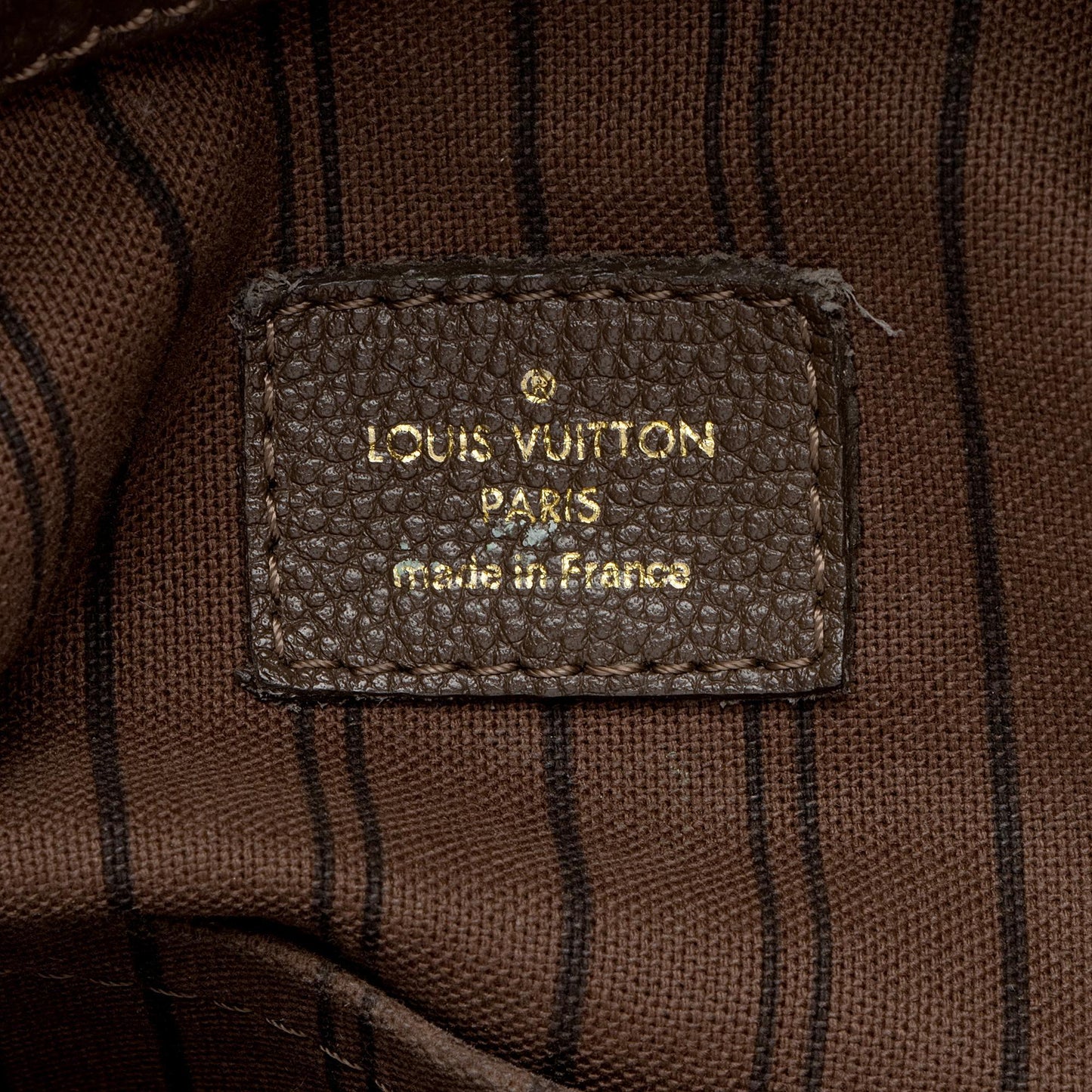 Louis Vuitton Monogram Empreinte Artsy MM Shoulder Bag (SHF-lfXv8R)