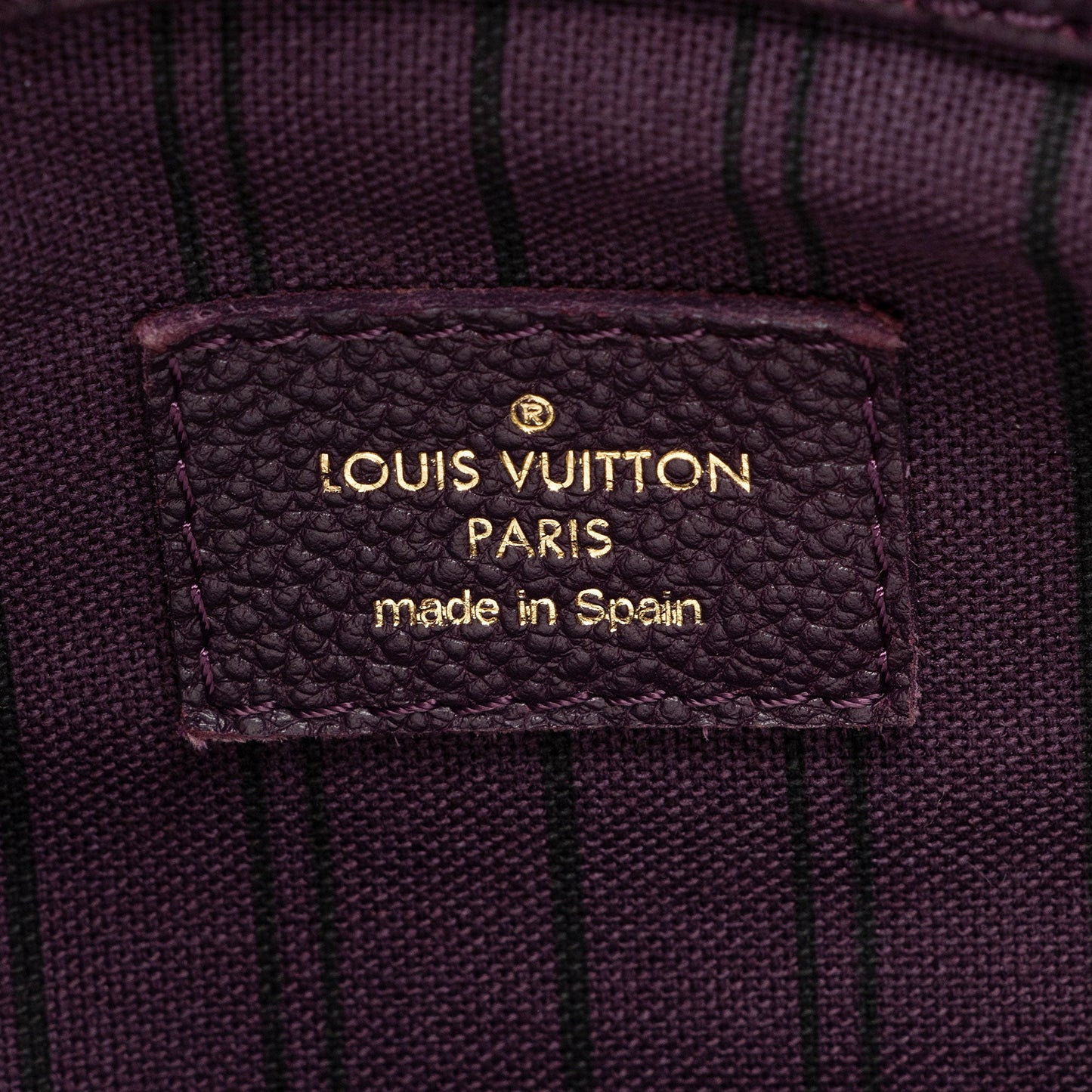 Louis Vuitton Monogram Empreinte Artsy MM Shoulder Bag (SHF-r6mI6T)