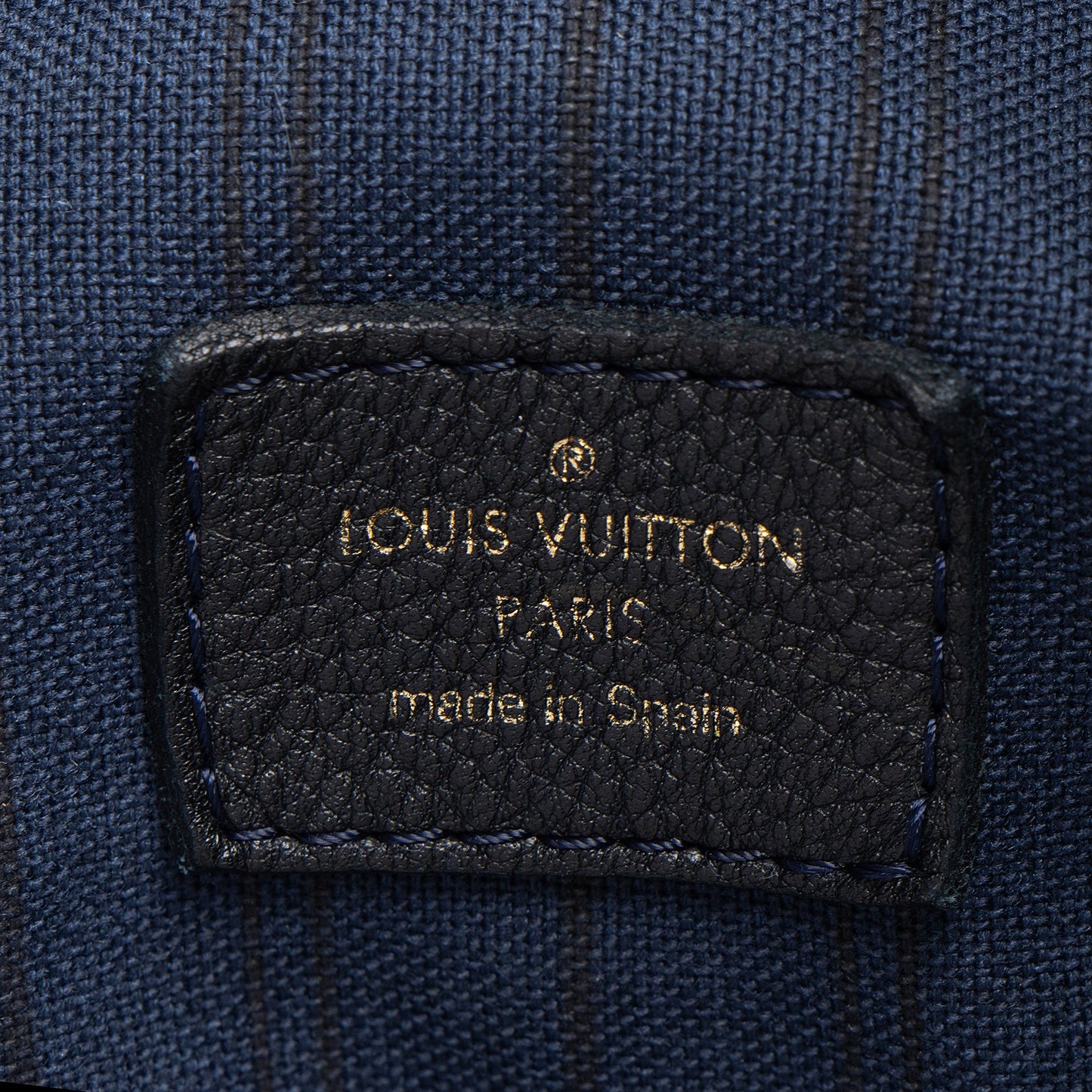 Louis Vuitton Monogram Empreinte Artsy MM Shoulder Bag (SHF-FMFPFg)