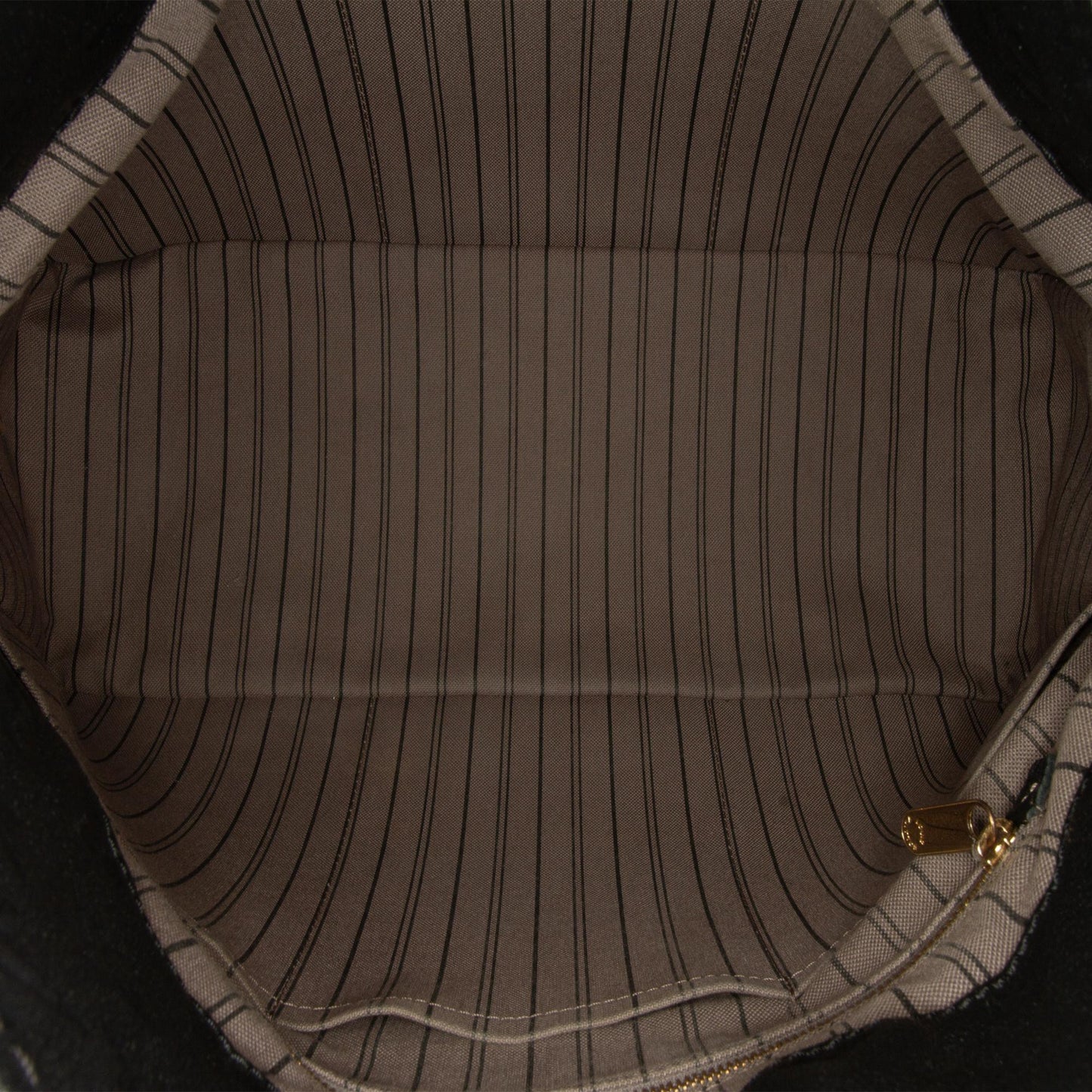 Louis Vuitton Monogram Empreinte Artsy MM (SHG-52ZQtQ)