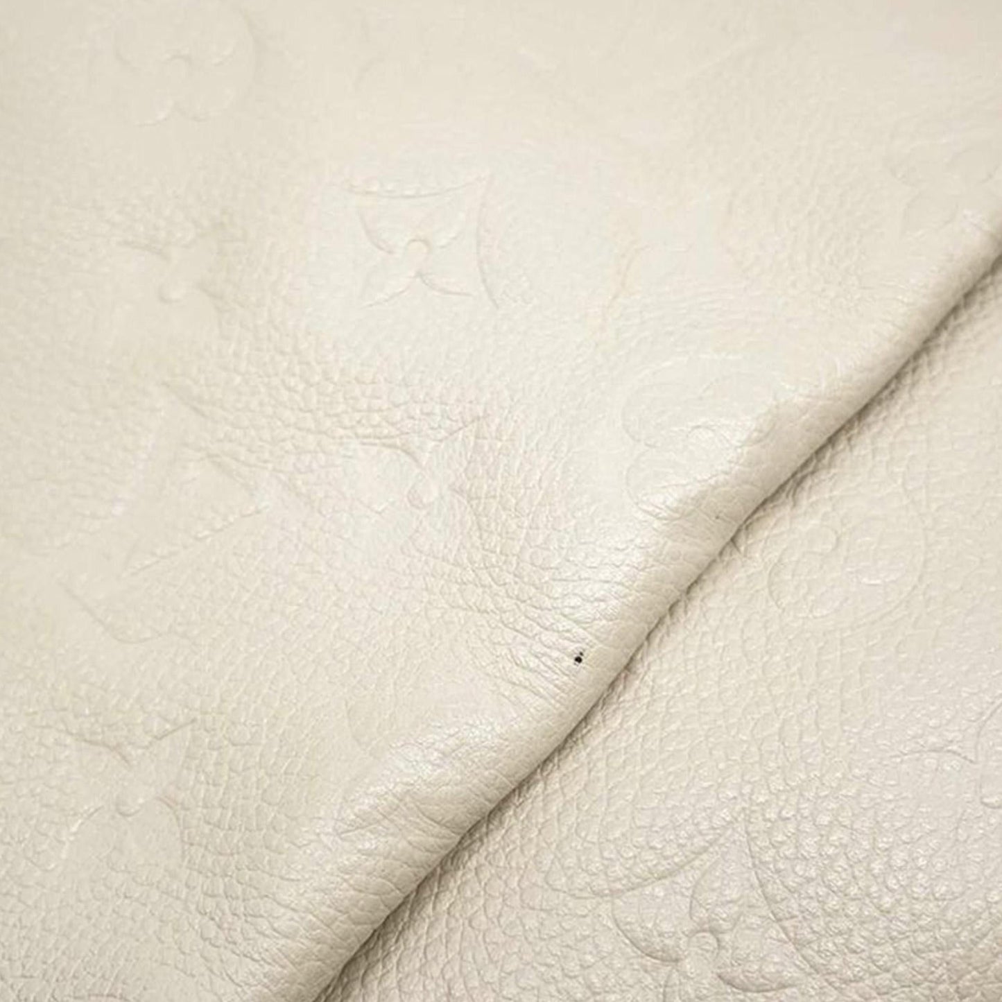Louis Vuitton Monogram Empreinte Artsy MM (SHG-Kipk7A)