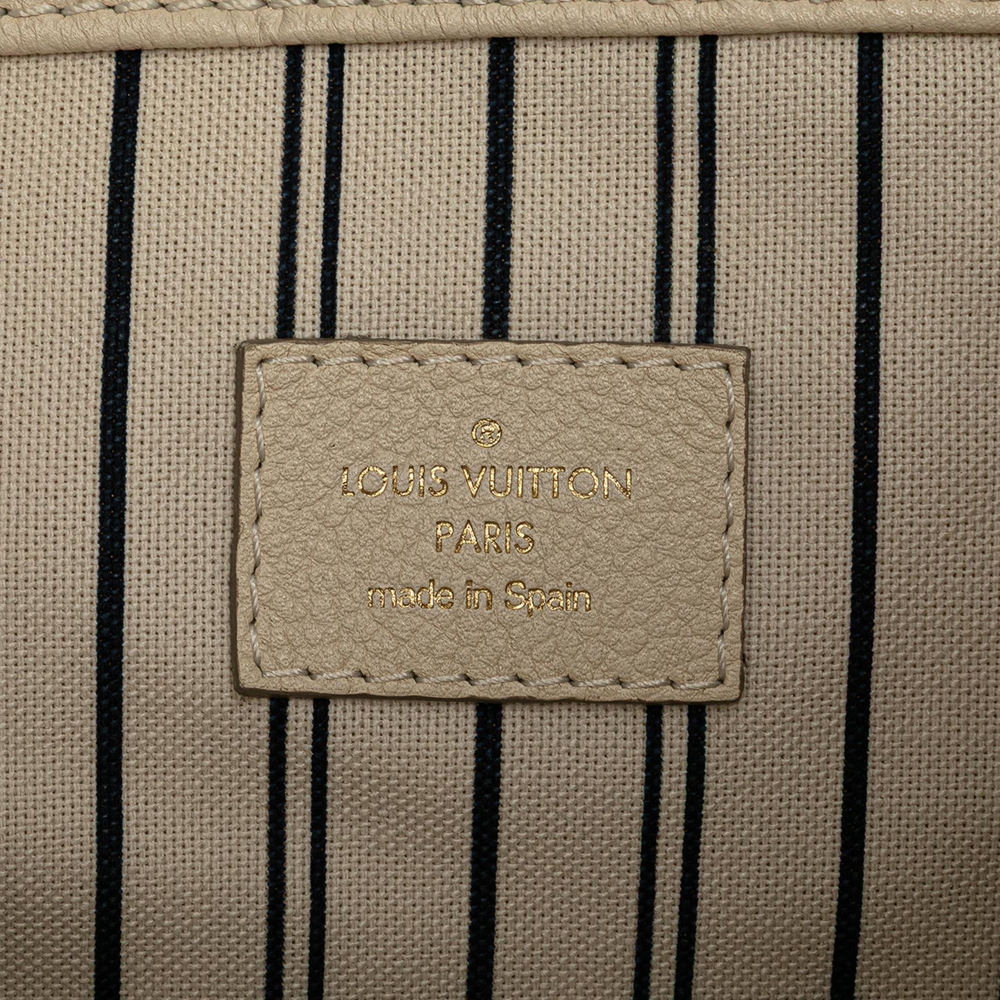 Louis Vuitton Monogram Empreinte Artsy MM