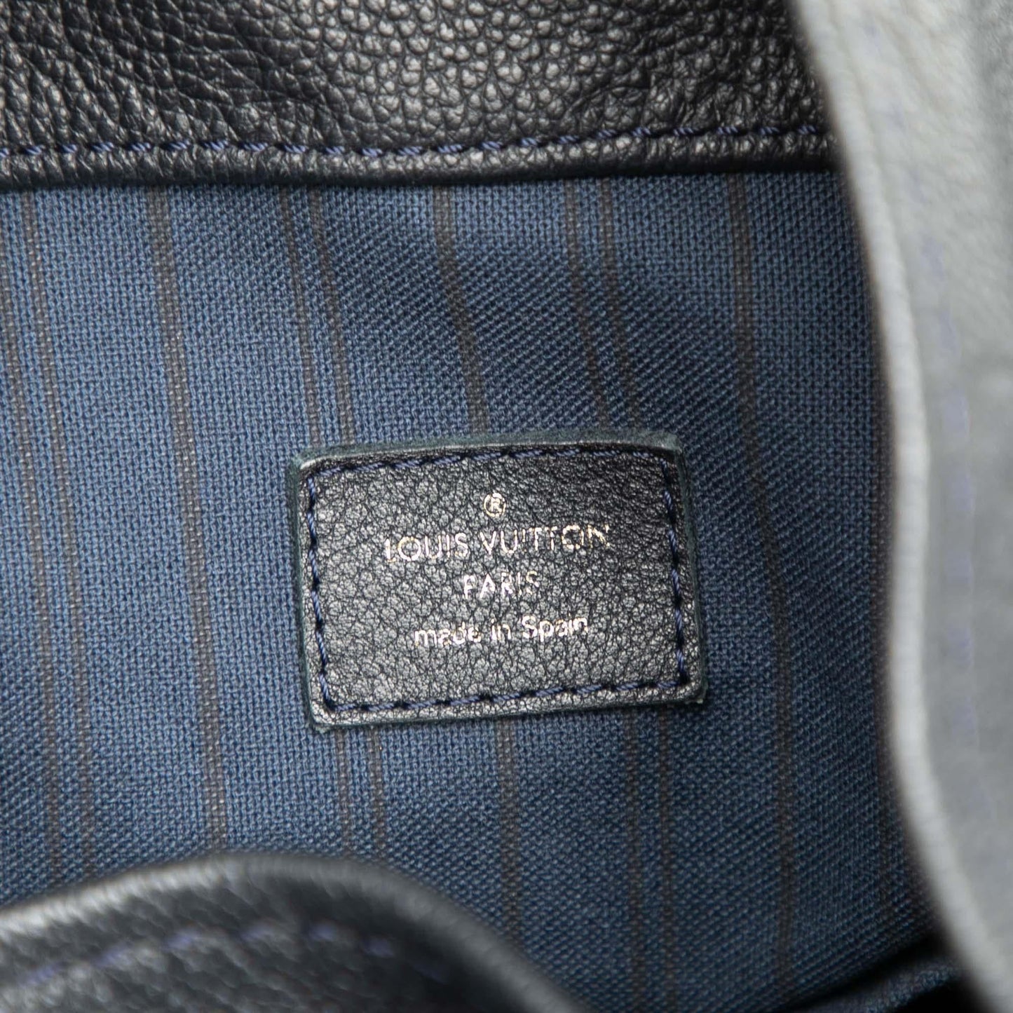 Louis Vuitton Monogram Empreinte Artsy MM