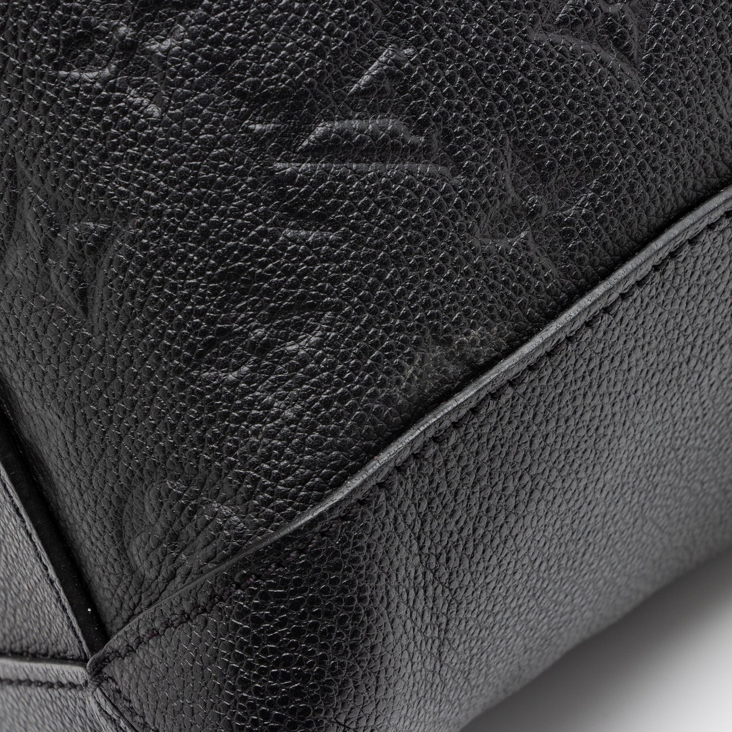 Louis Vuitton Monogram Empreinte Bagatelle Shoulder Bag (SHF-23422)