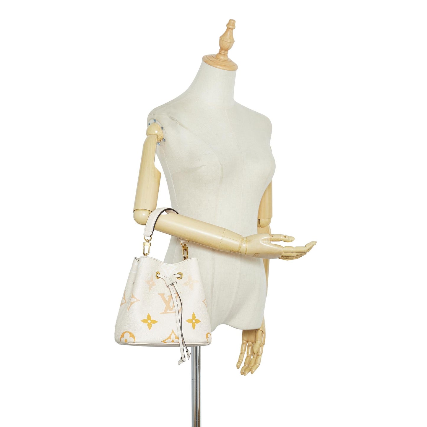 Louis Vuitton Monogram Empreinte Giant By The Pool NeoNoe BB (SHG-F4hWW7)