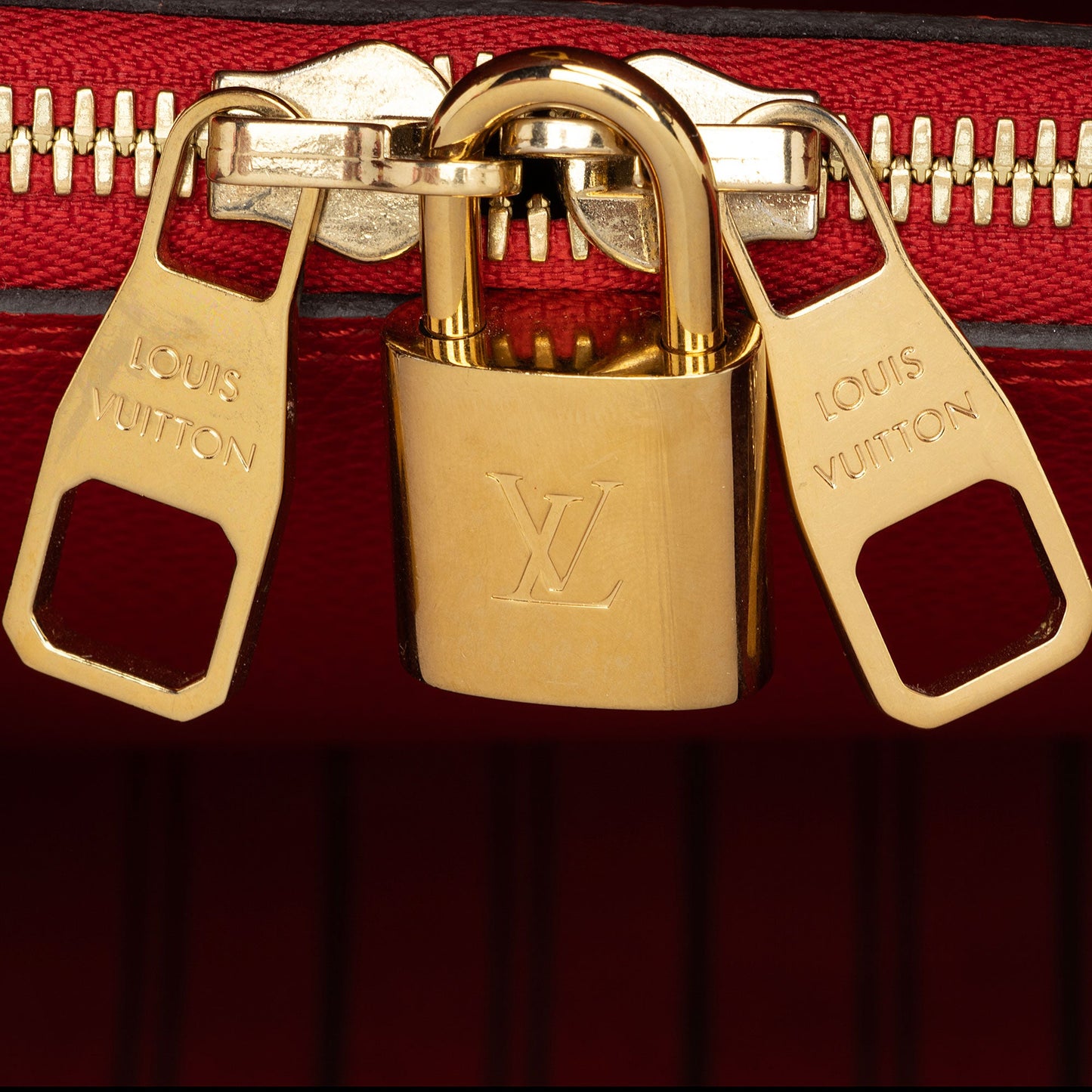 Louis Vuitton Monogram Empreinte Montaigne MM Satchel (SHF-0RAzJV)