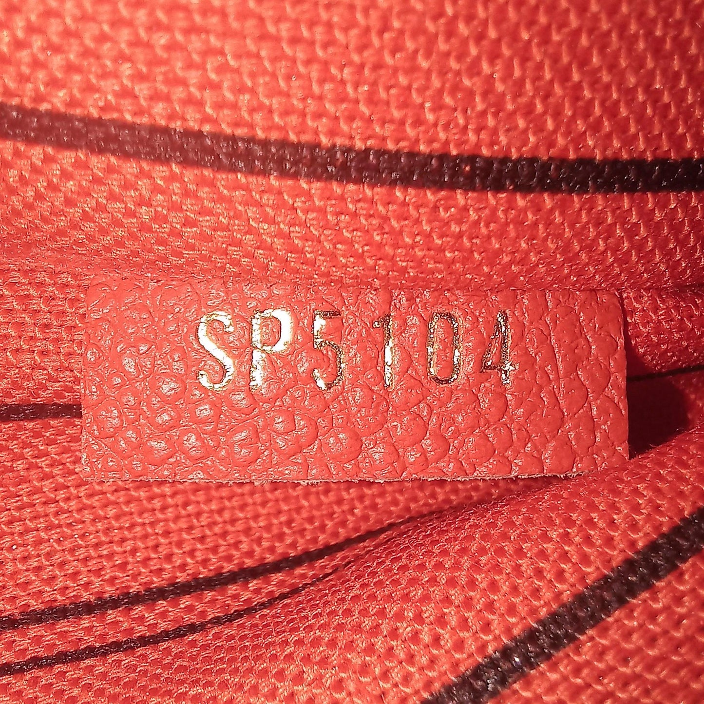 Louis Vuitton Monogram Empreinte Montaigne MM (SHG-mmmz6P)