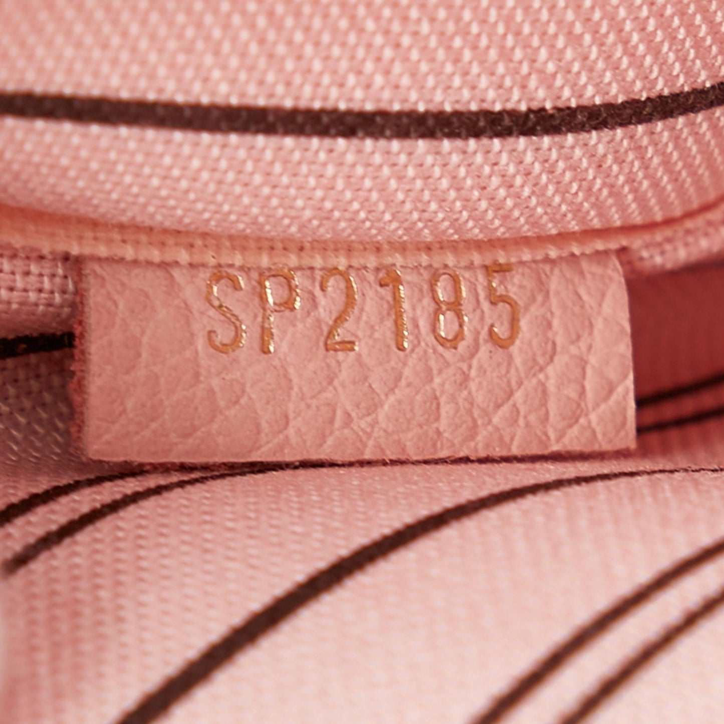 Louis Vuitton Monogram Empreinte Montaigne MM (SHG-sDVwMt)