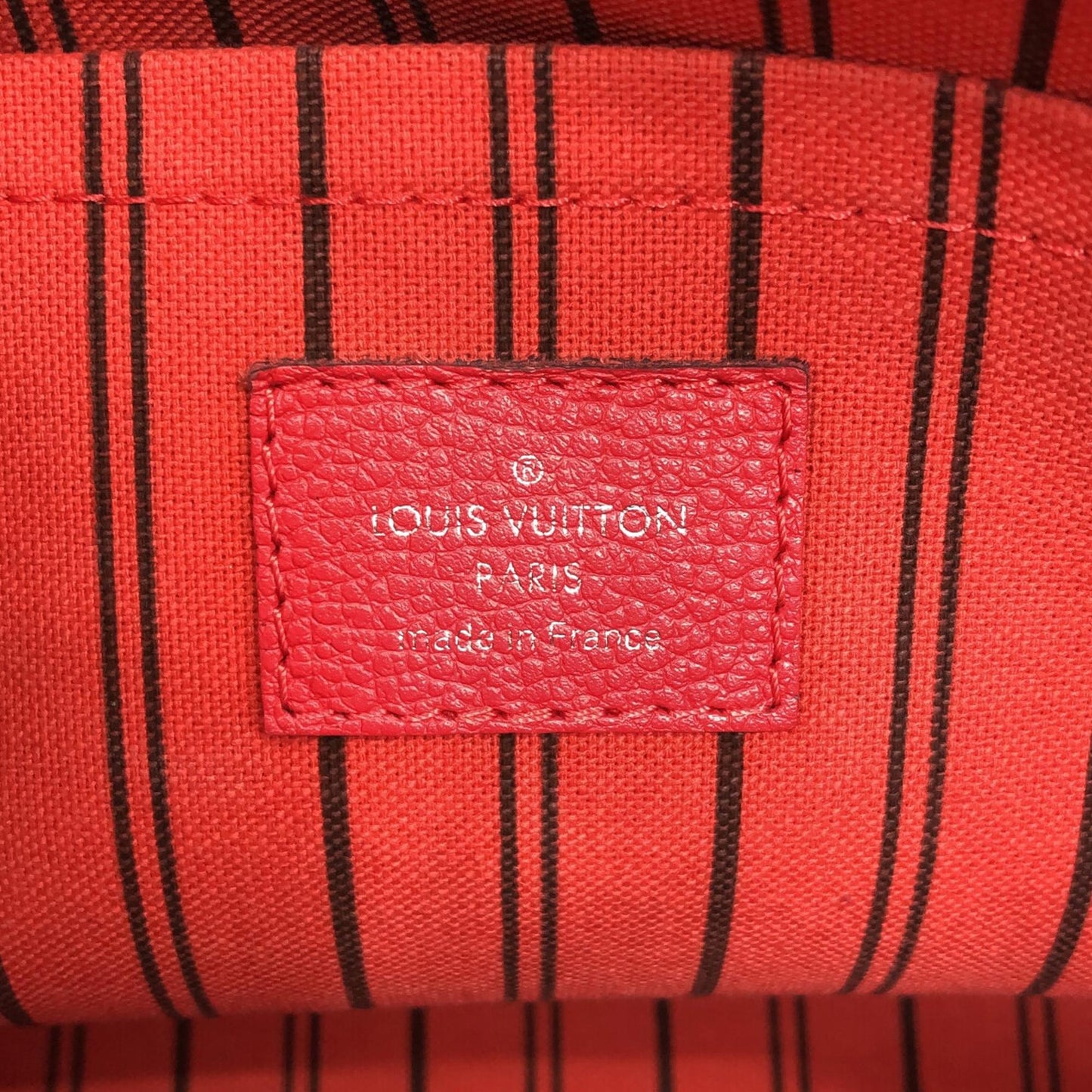 Louis Vuitton Monogram Empreinte Montaigne MM (SHG-mO4yxB)