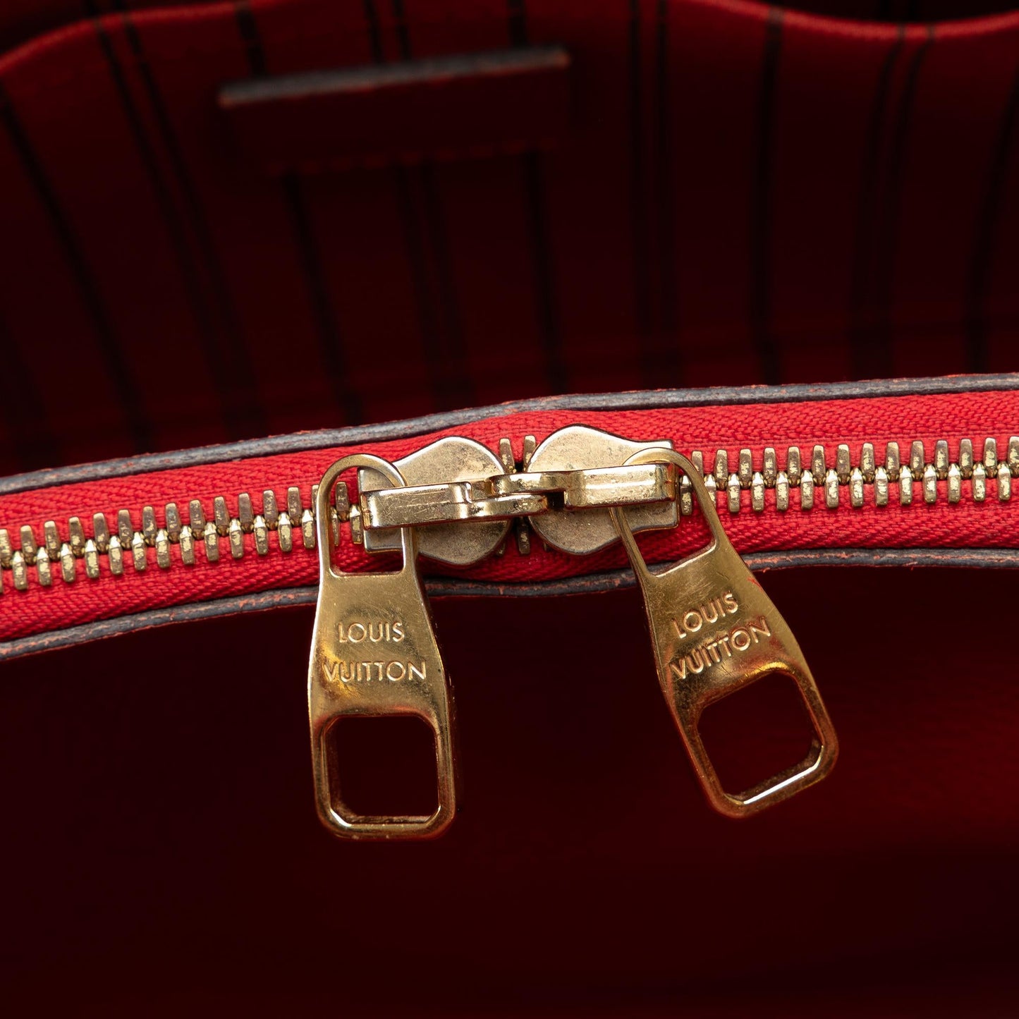 Louis Vuitton Monogram Empreinte Montaigne MM (SHG-uAhLfj)