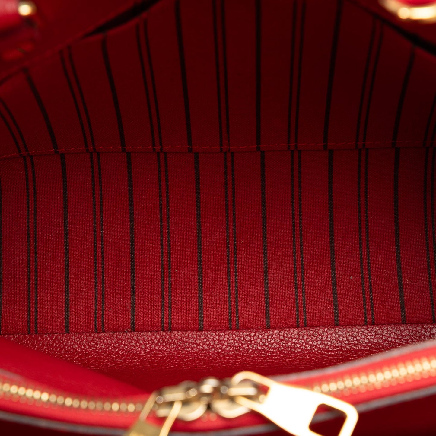 Louis Vuitton Monogram Empreinte Montaigne MM (SHG-uAhLfj)