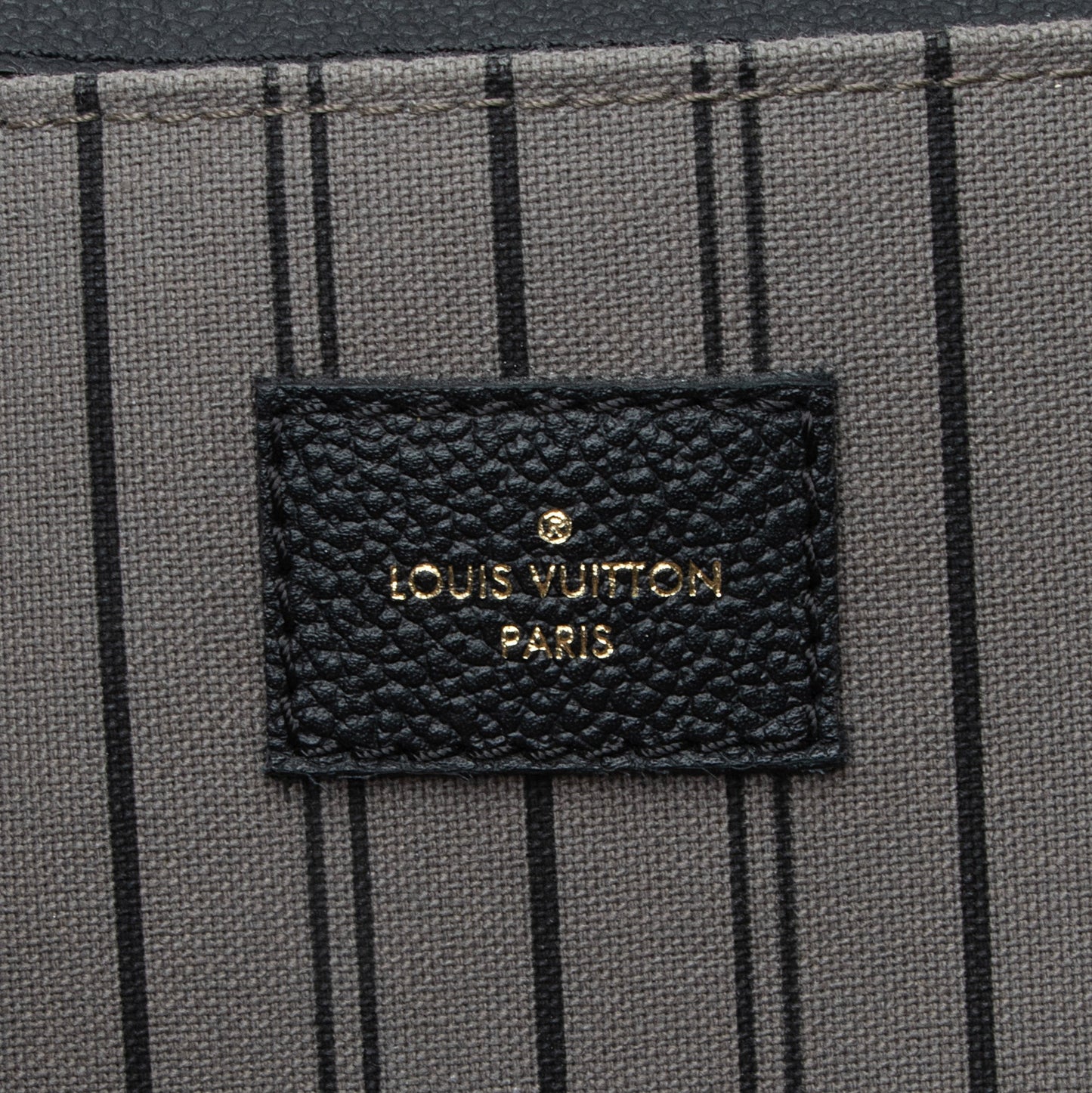 Louis Vuitton Monogram Empreinte Pochette Metis Shoulder Bag (SHF-23156)