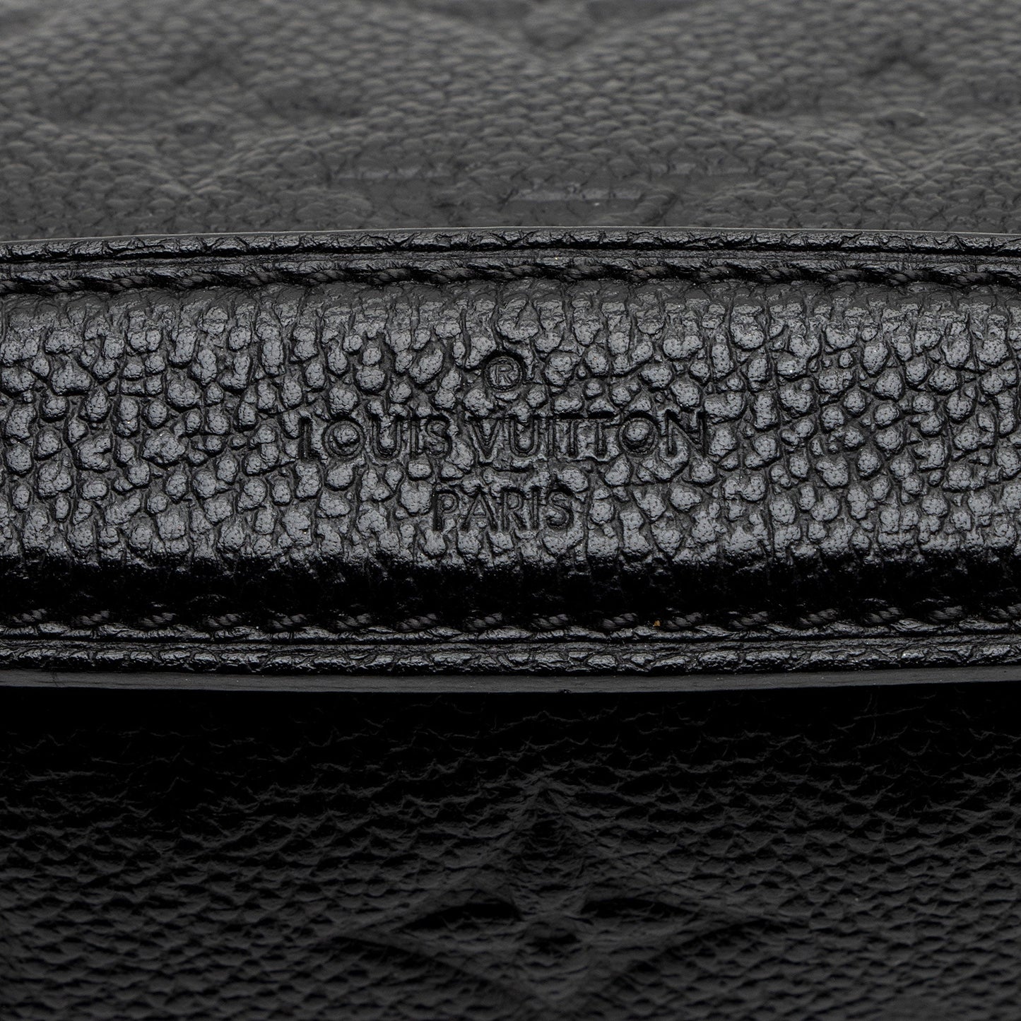 Louis Vuitton Monogram Empreinte Pochette Metis Shoulder Bag (SHF-eLaUKe)