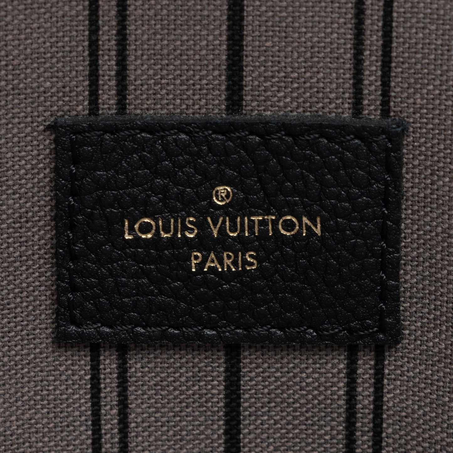 Louis Vuitton Monogram Empreinte Pochette Metis Shoulder Bag (SHF-R2e9gu)