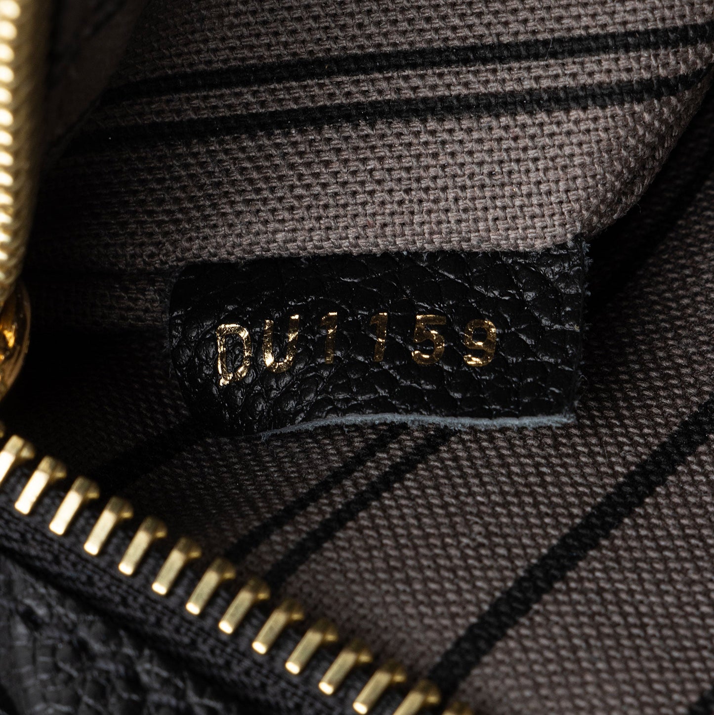 Louis Vuitton Monogram Empreinte Pochette Metis Shoulder Bag