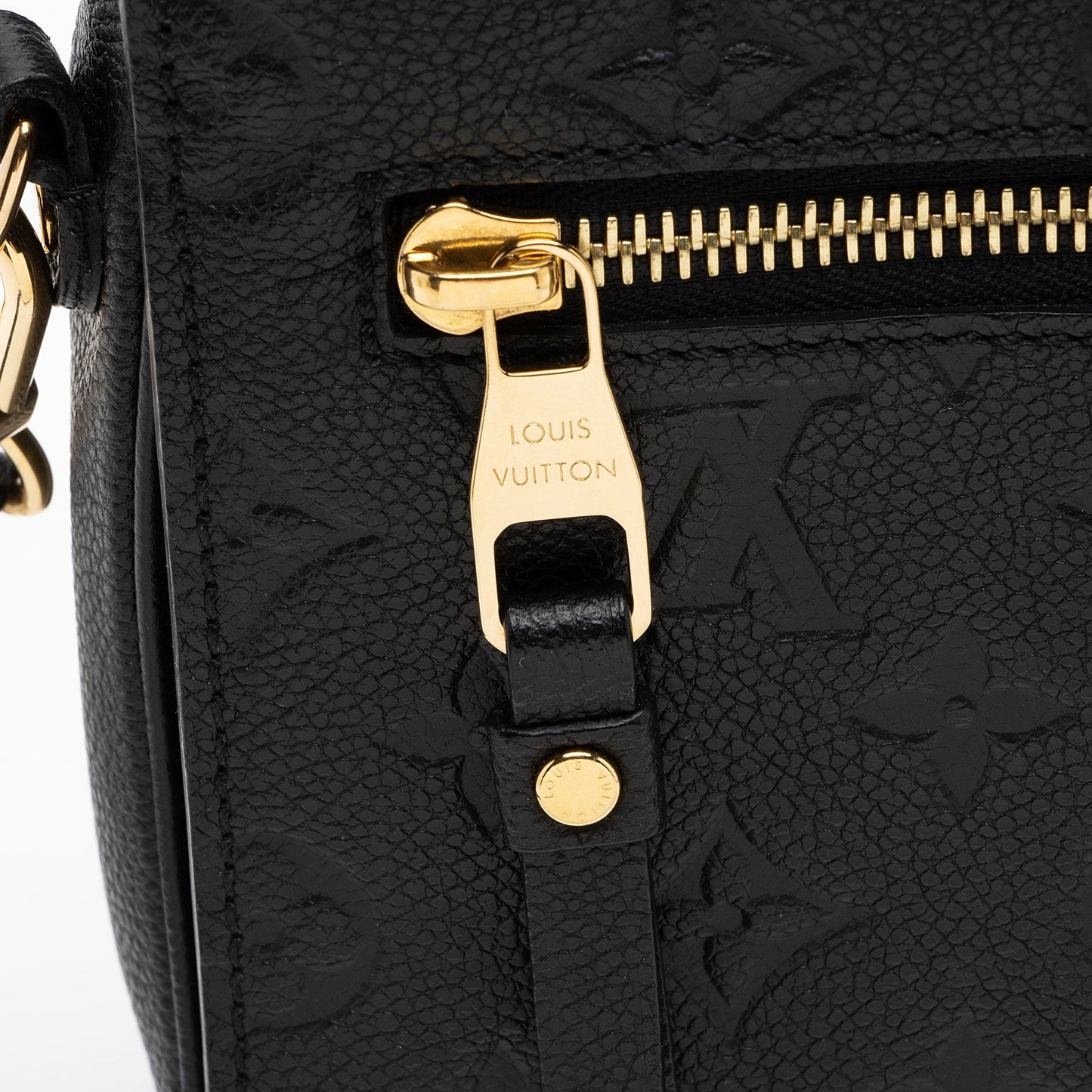Louis Vuitton Monogram Empreinte Pochette Metis Shoulder Bag