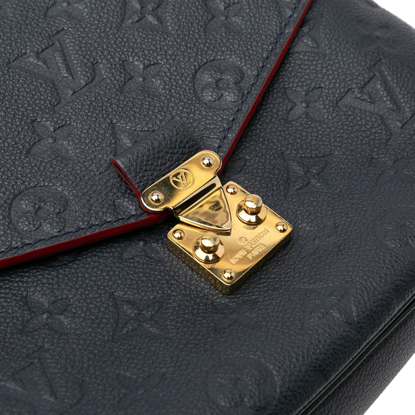 Louis Vuitton Monogram Empreinte Pochette Metis (SHG-QmrRjo)