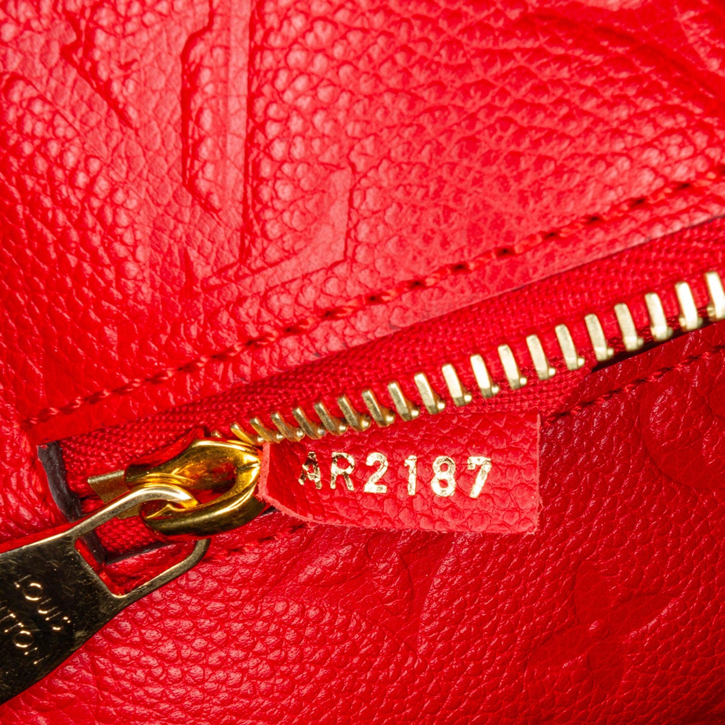 Louis Vuitton Monogram Empreinte Pochette Metis (SHG-4PHxPS)