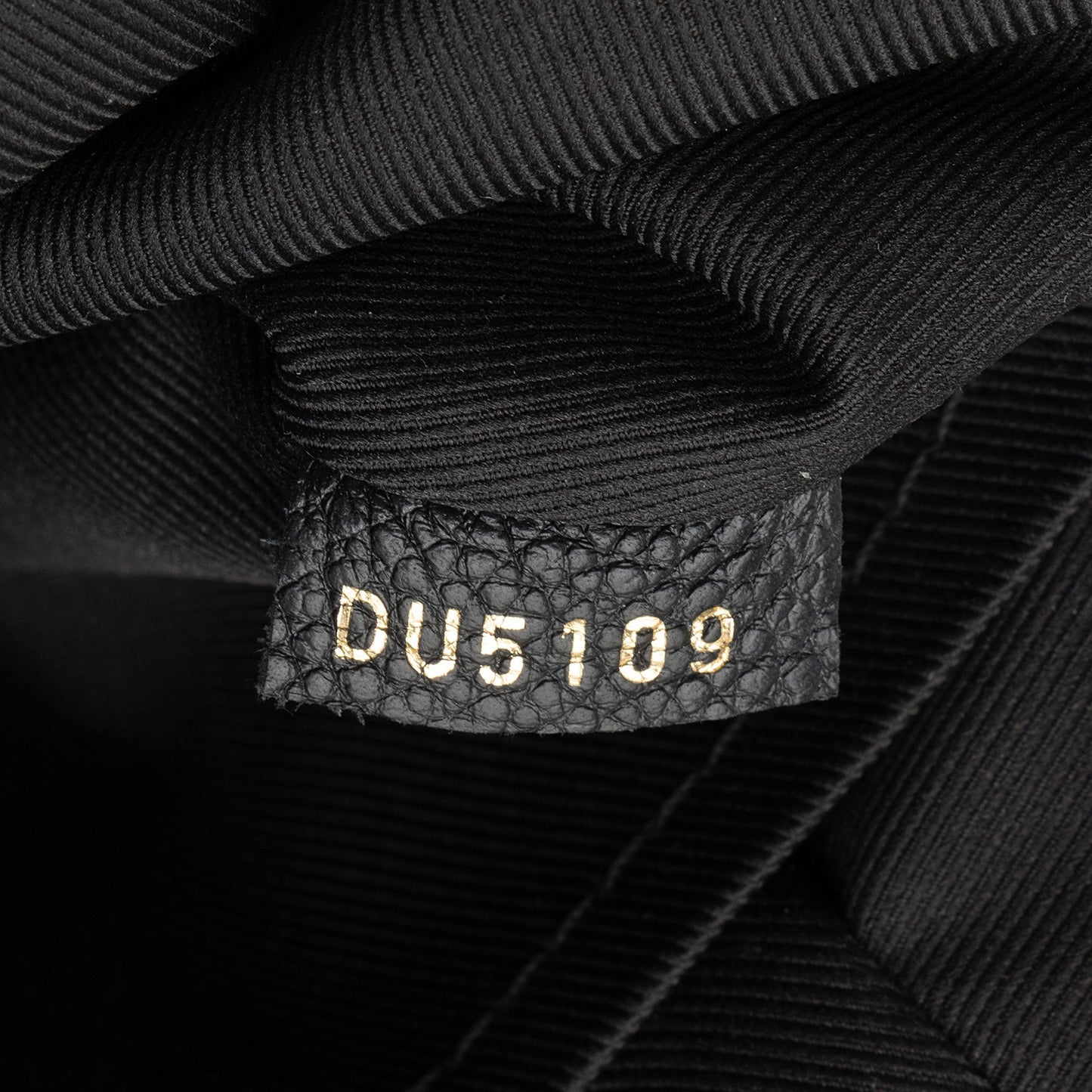 Louis Vuitton Monogram Empreinte Ponthieu PM Shoulder Bag (SHF-CPuowj)