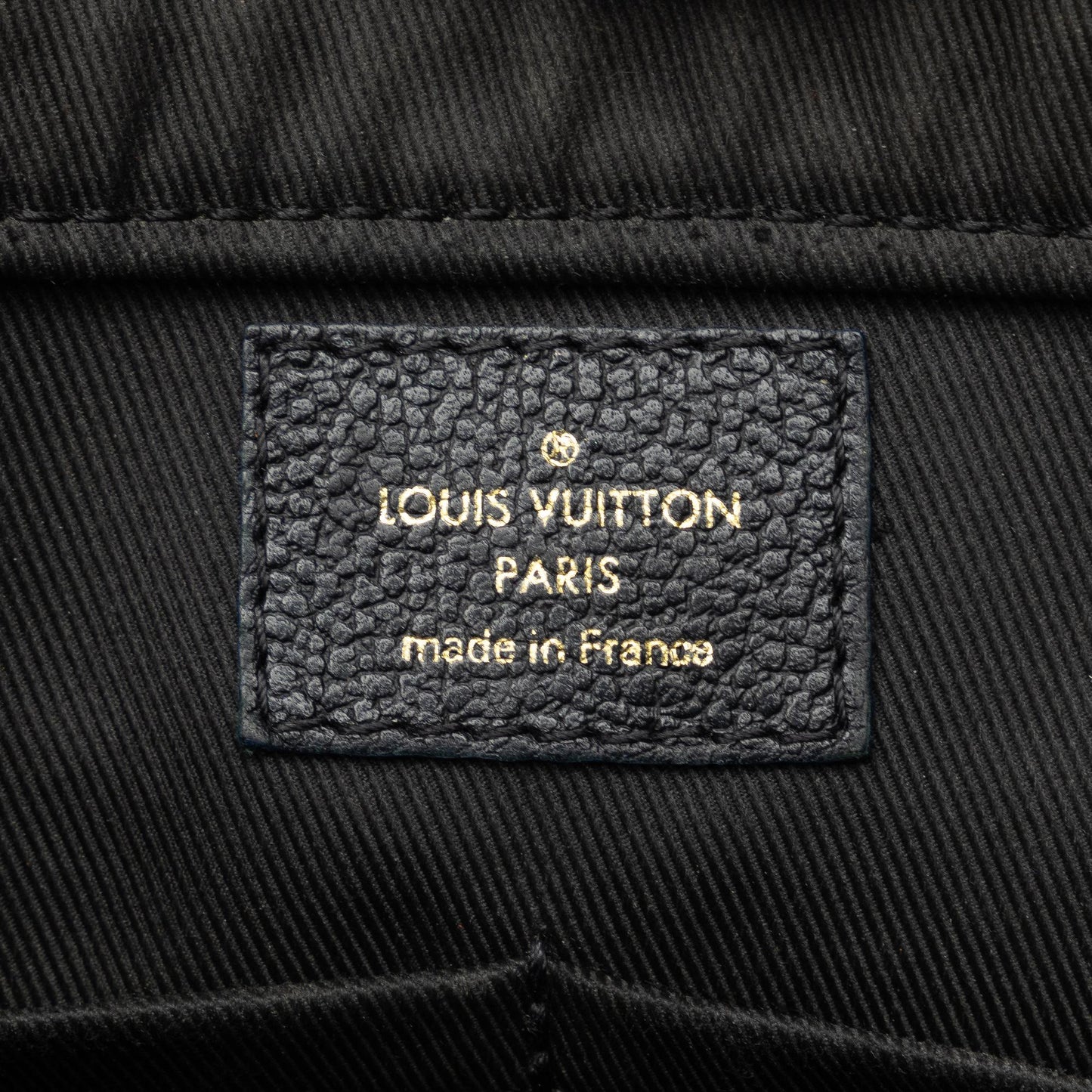 Louis Vuitton Monogram Empreinte Sully PM (SHG-BxTTeO)