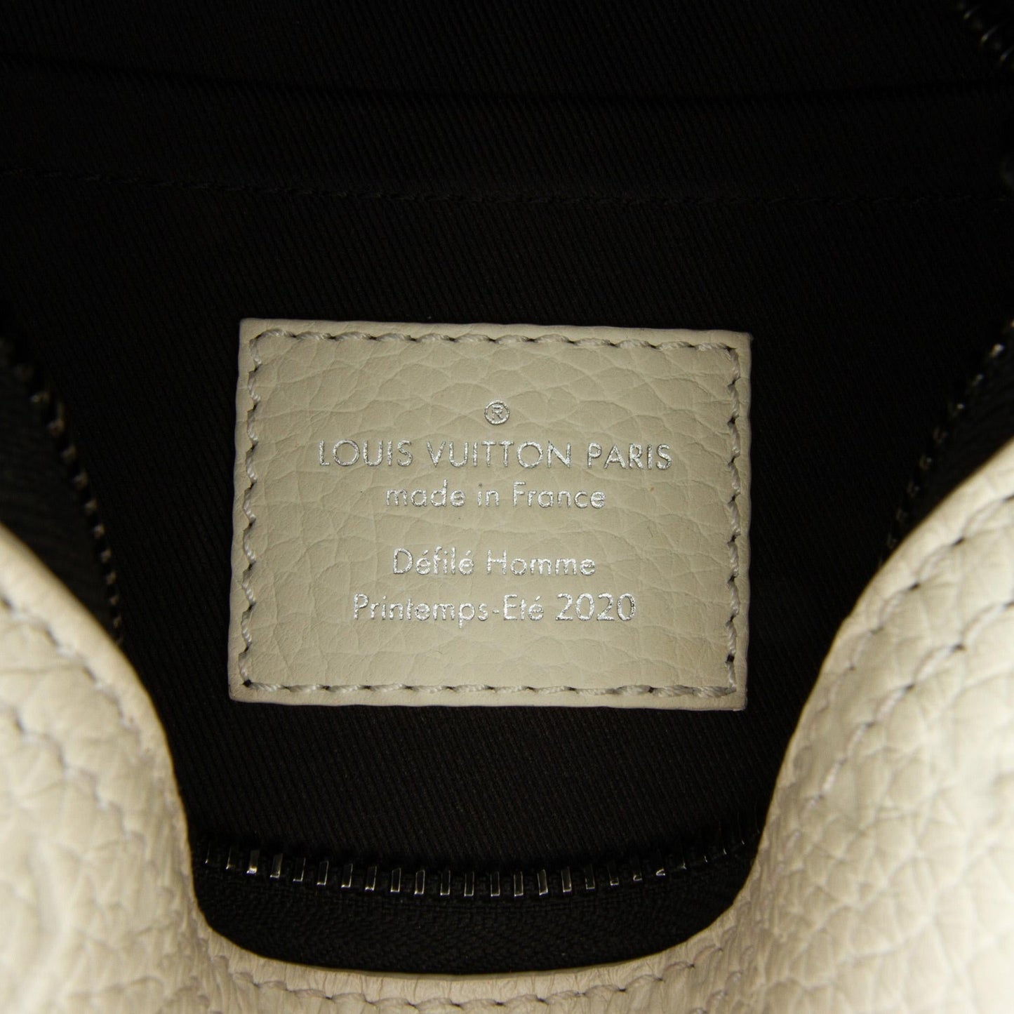 Louis Vuitton Monogram Empreinte Triangle (SHG-N0nuIO)