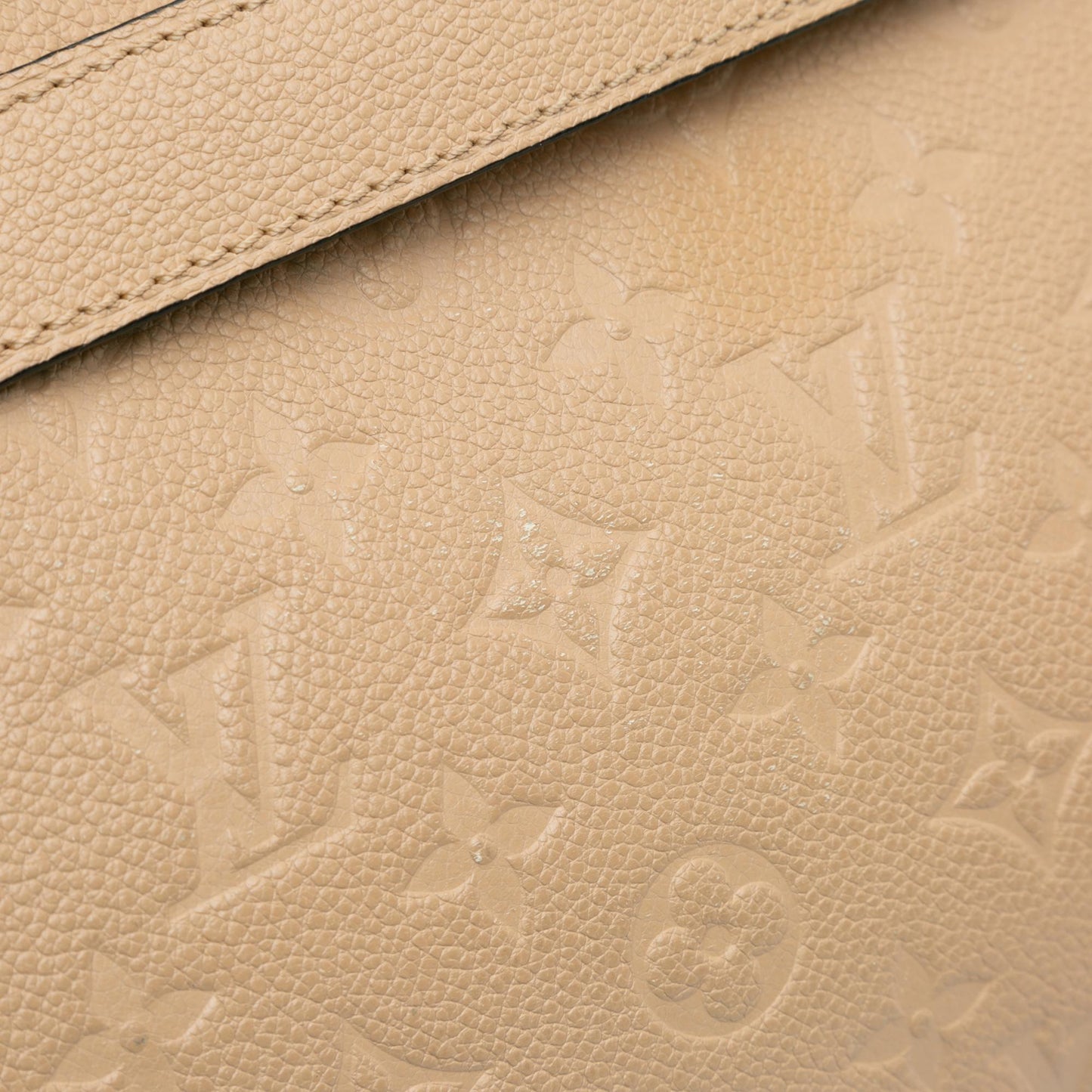 Louis Vuitton Monogram Empreinte Trocadero (SHG-fV9qGr)