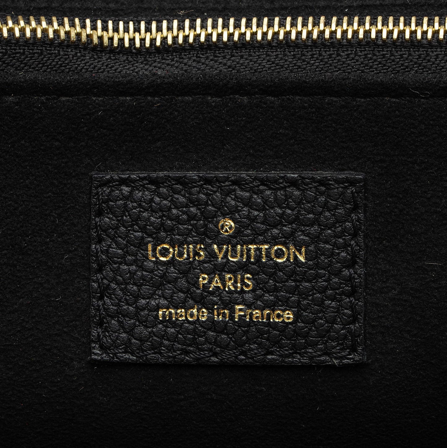 Louis Vuitton Monogram Empreinte Vavin PM Shoulder Bag (SHF-x1x4jr)