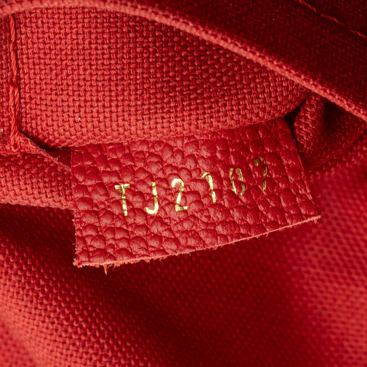 Louis Vuitton Monogram Empreinte Vosges MM Satchel (SHF-DdR2D0)